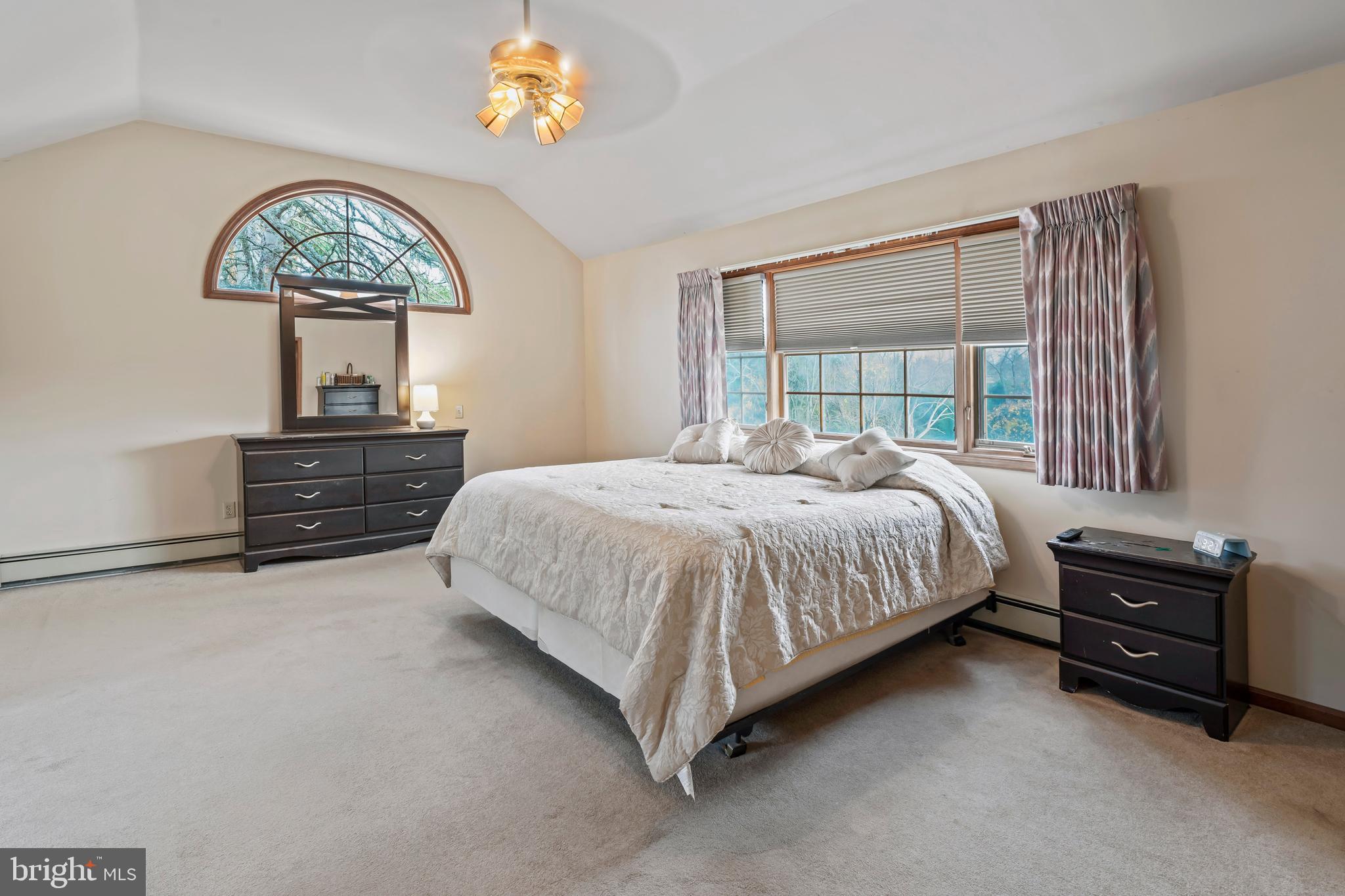 36 Skyline Dr
