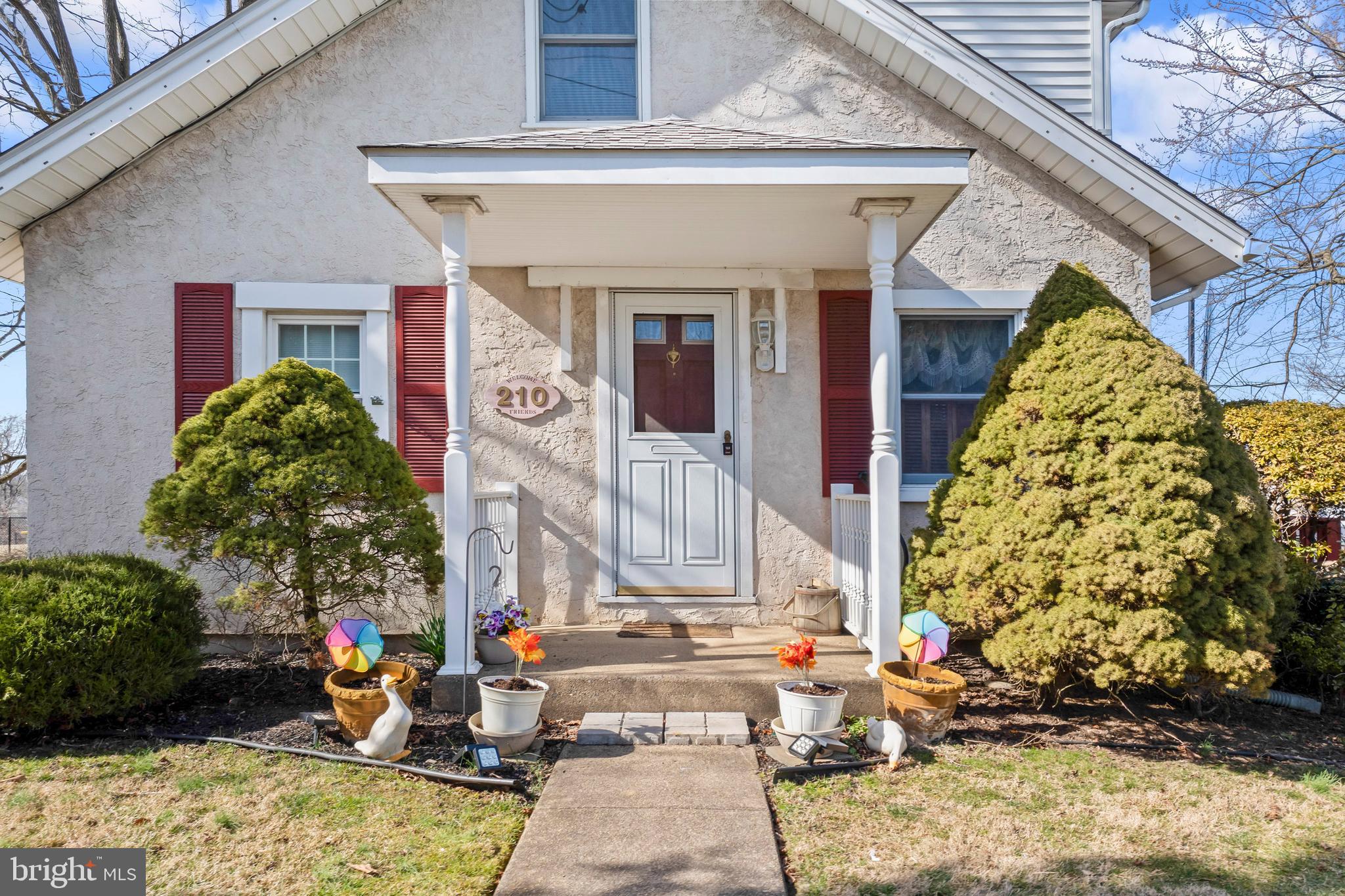 210 4th Ave