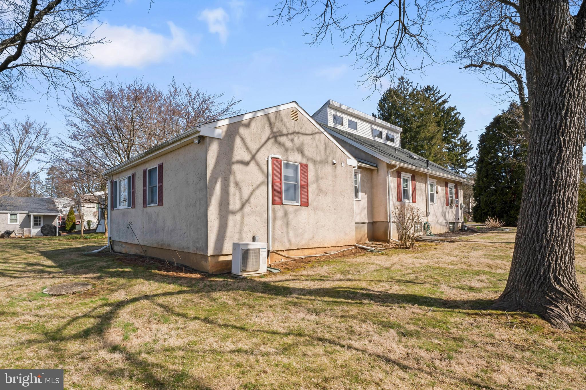 210 4th Ave