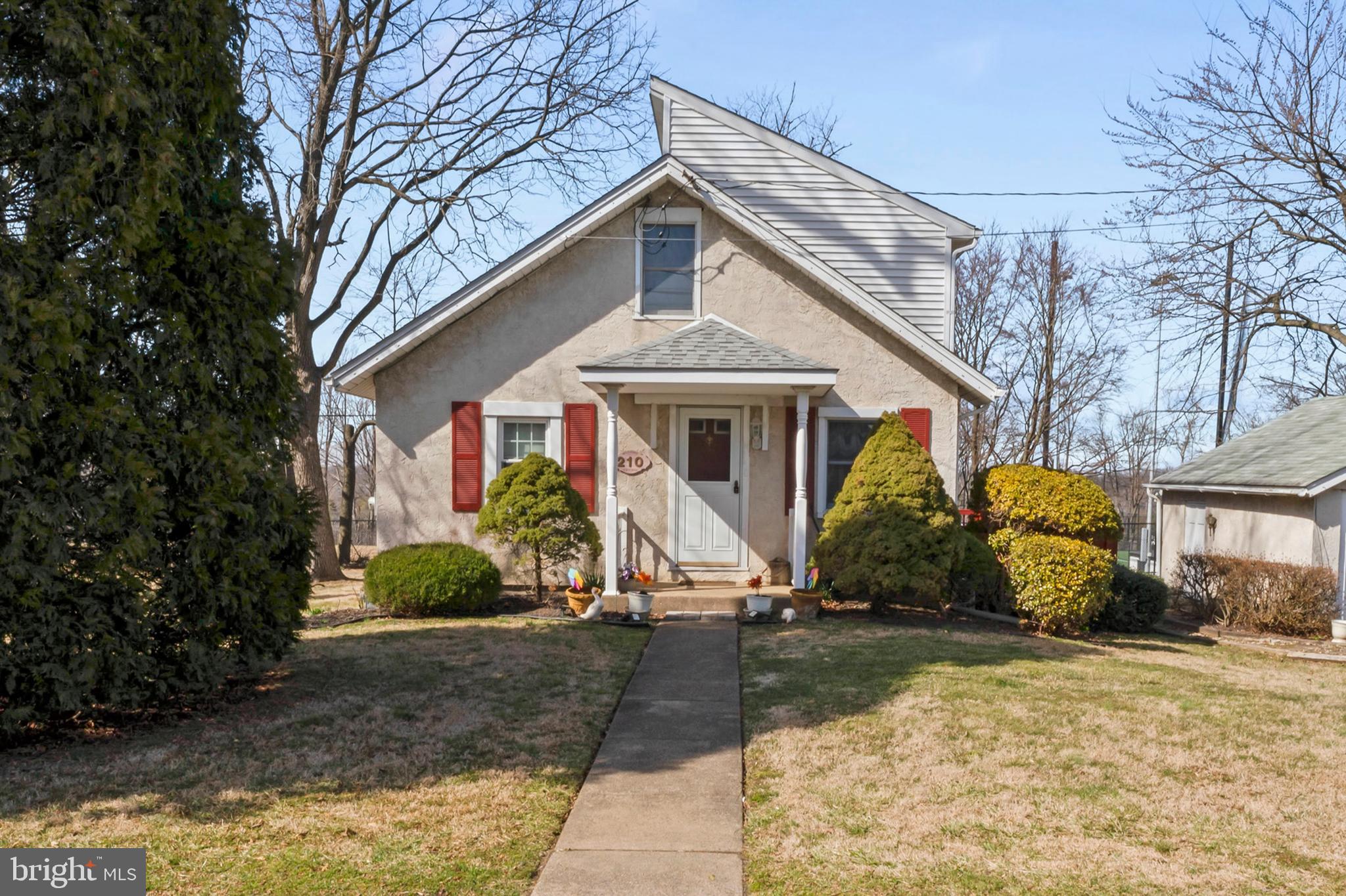 210 4th Ave