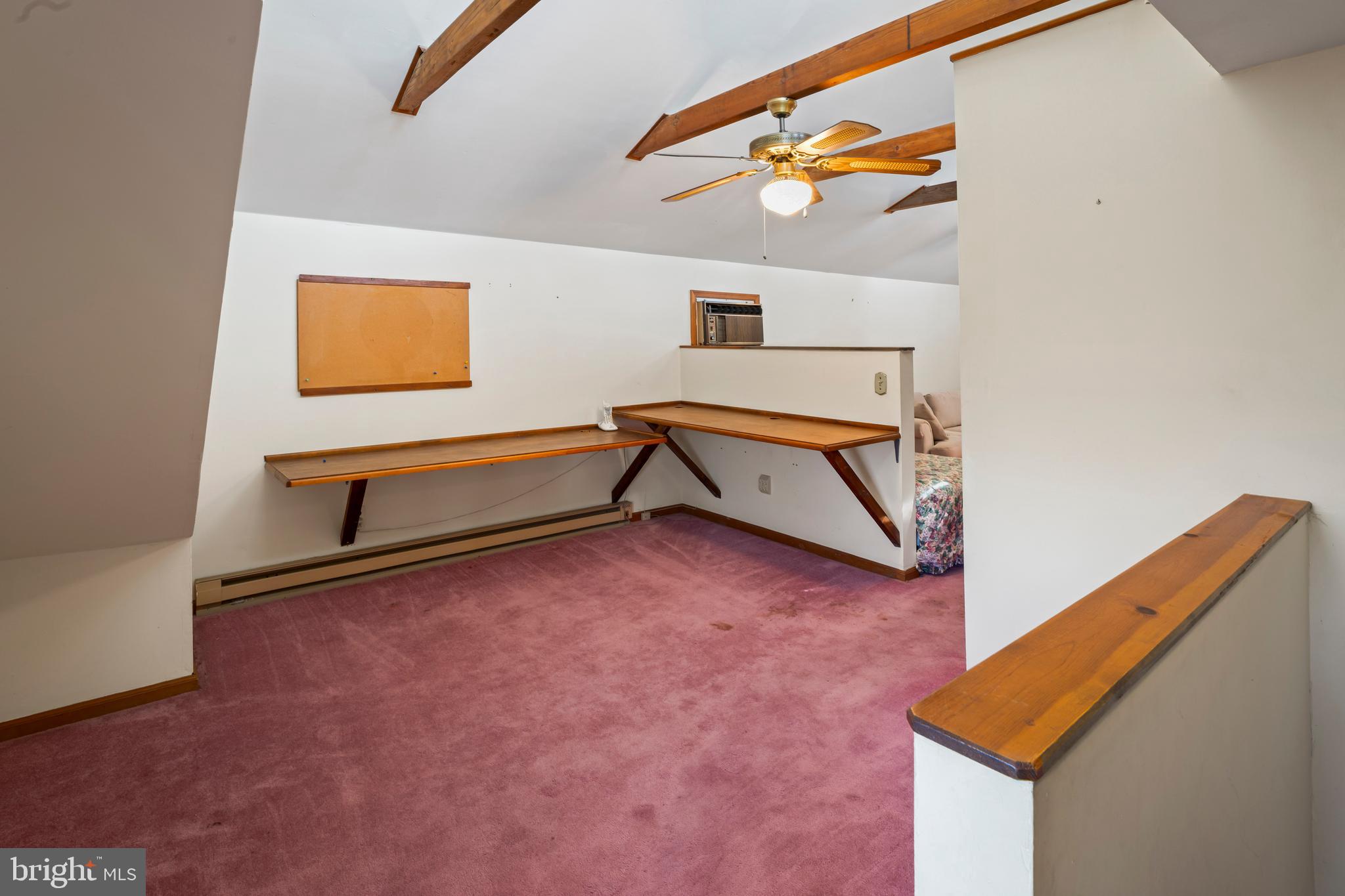 210 4th Ave