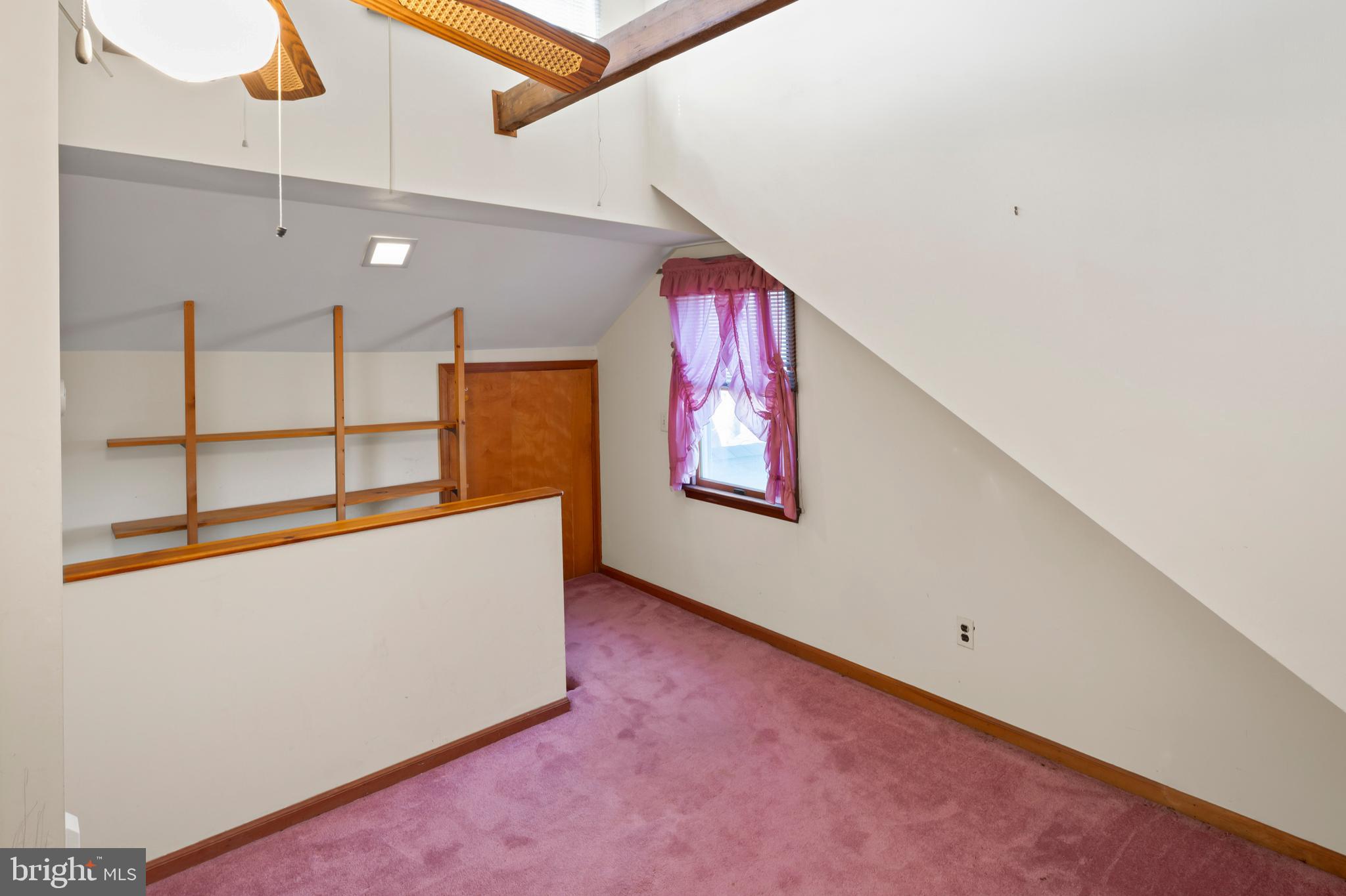 210 4th Ave