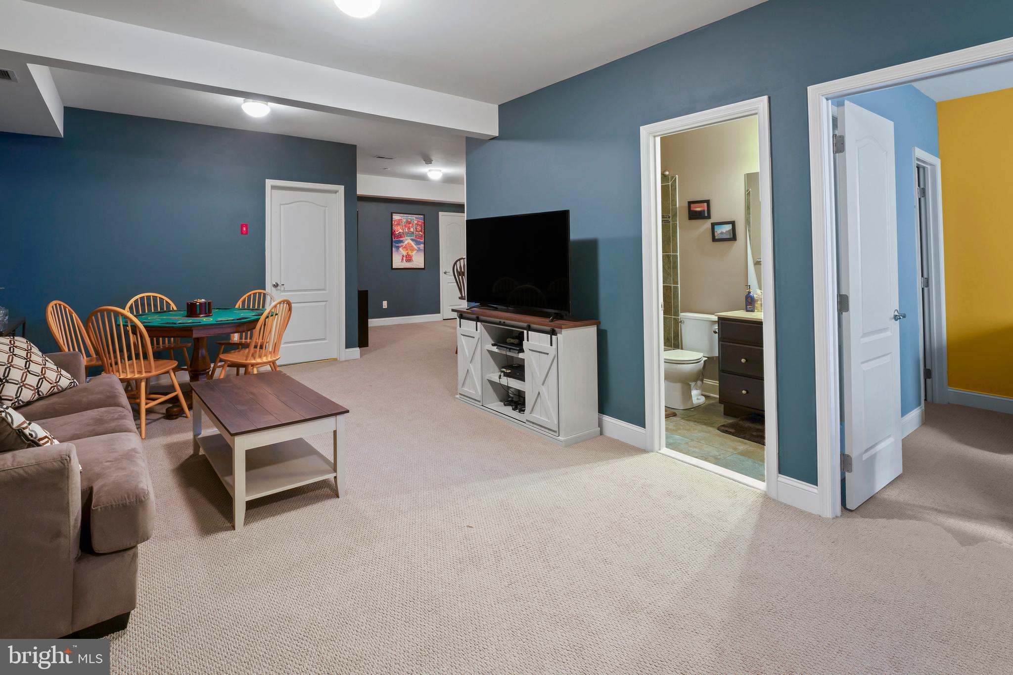 231 Clermont Dr
