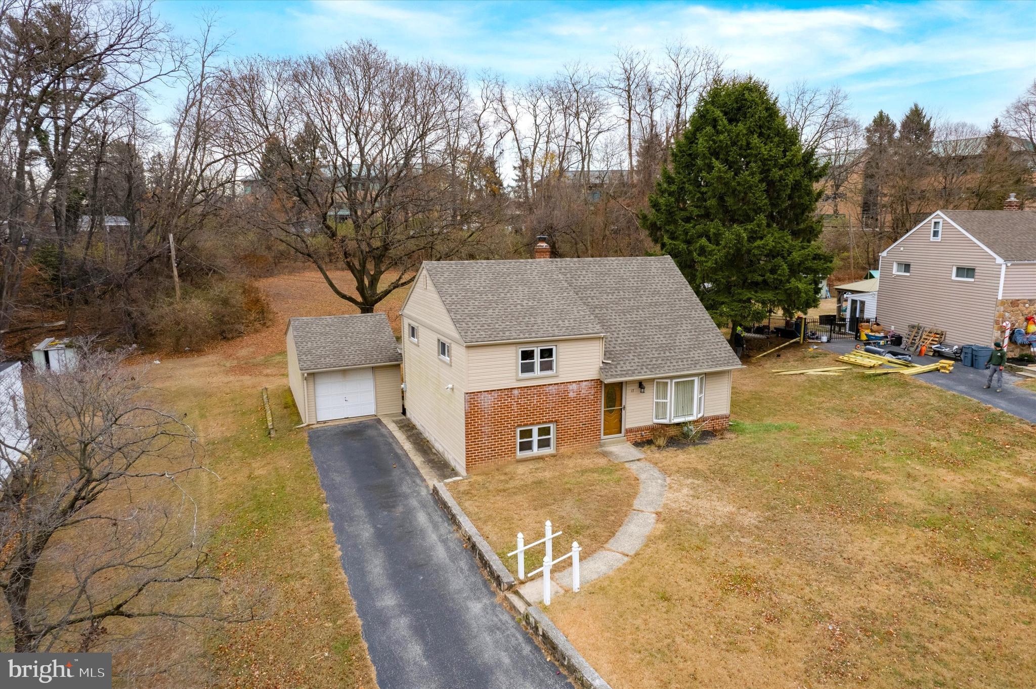 17 Pearson Dr