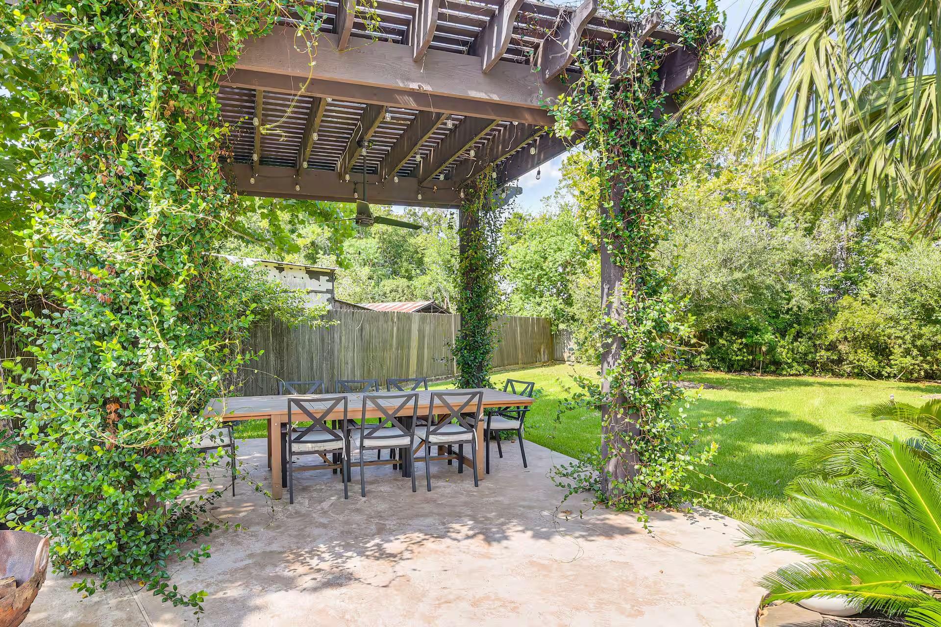 3614 Curtiss Road