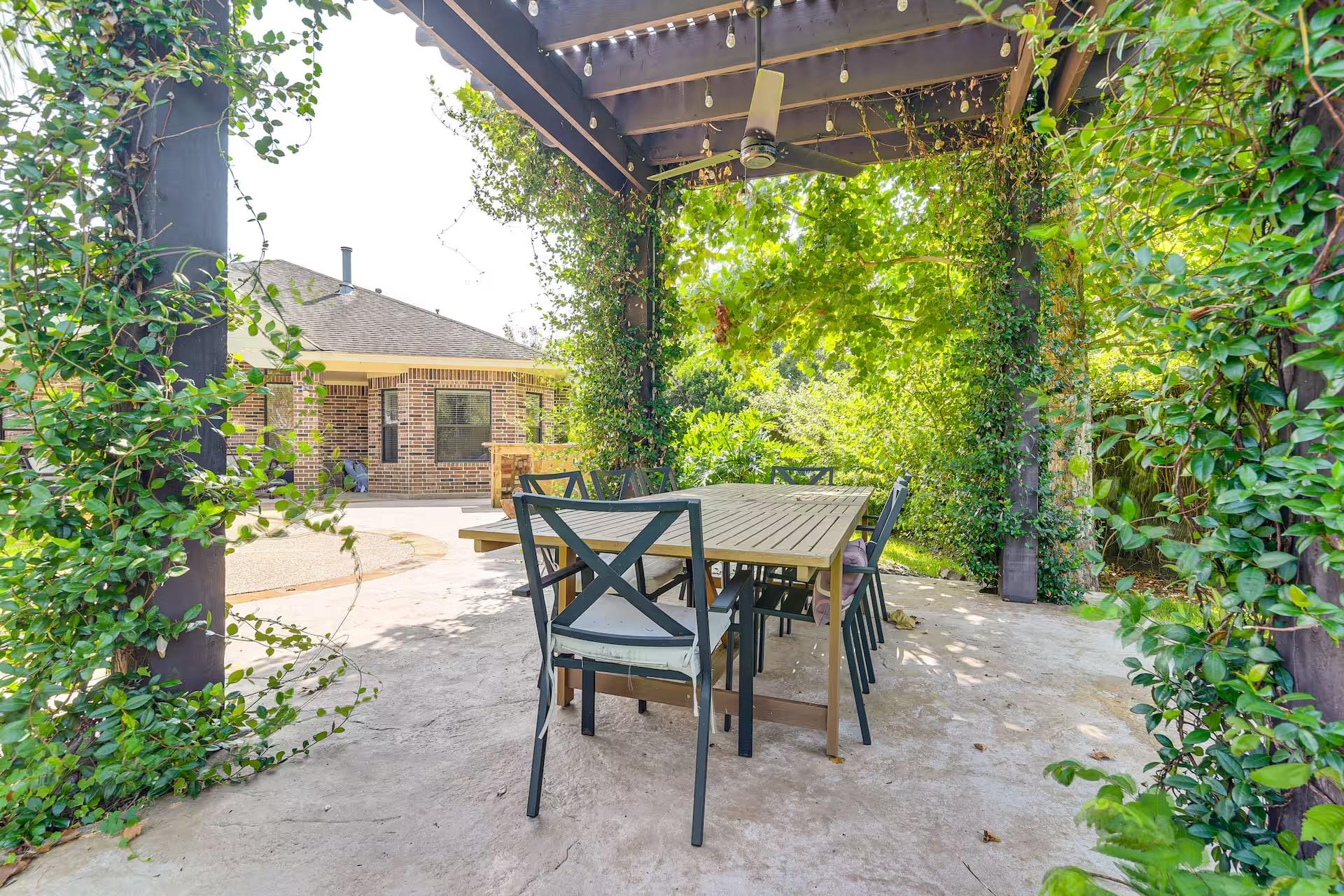 3614 Curtiss Road