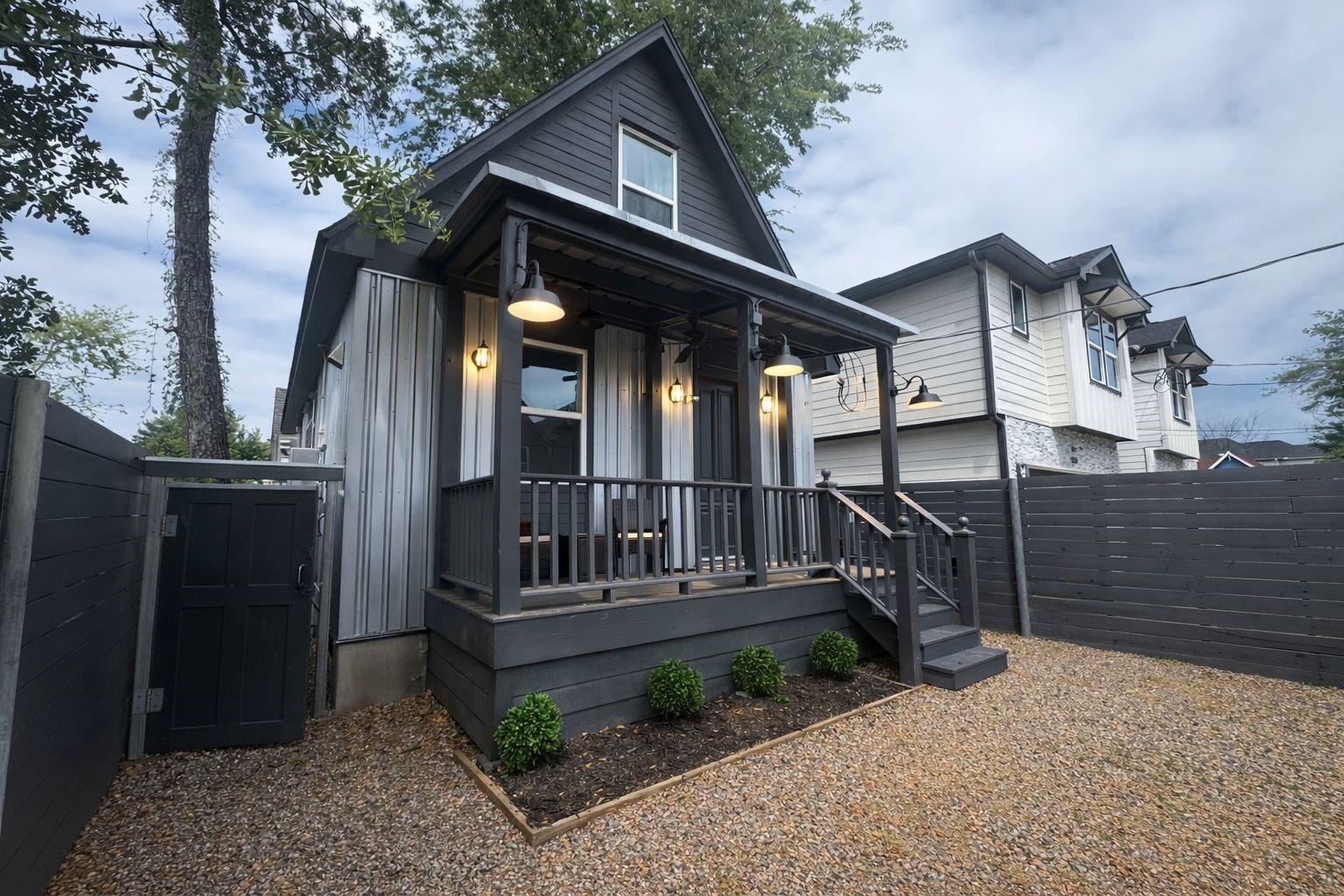5036 Golden Forest Drive