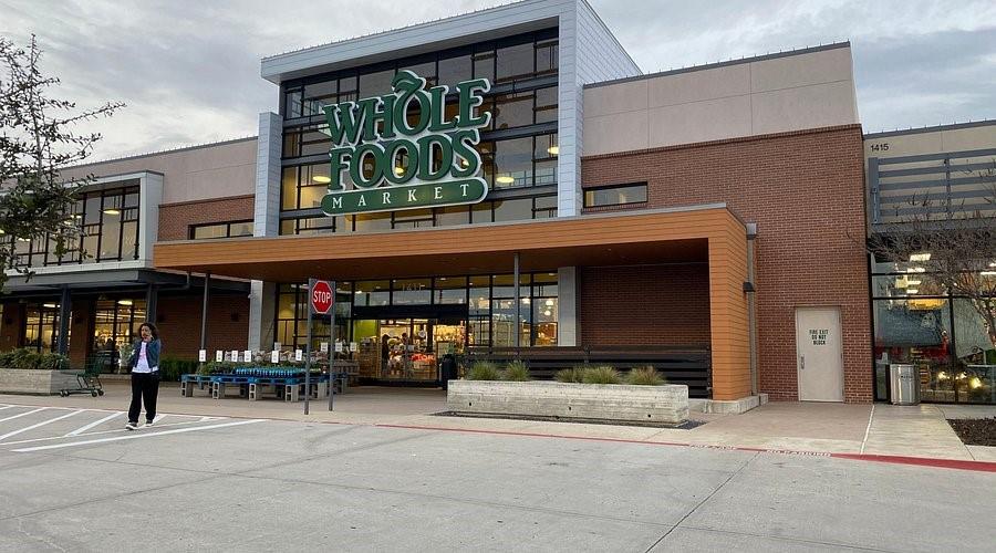 5036 Golden Forest Drive