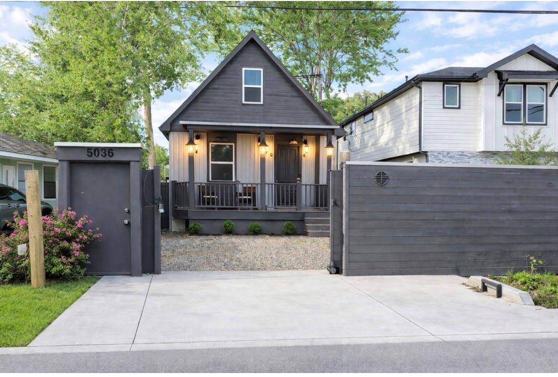 5036 Golden Forest Drive