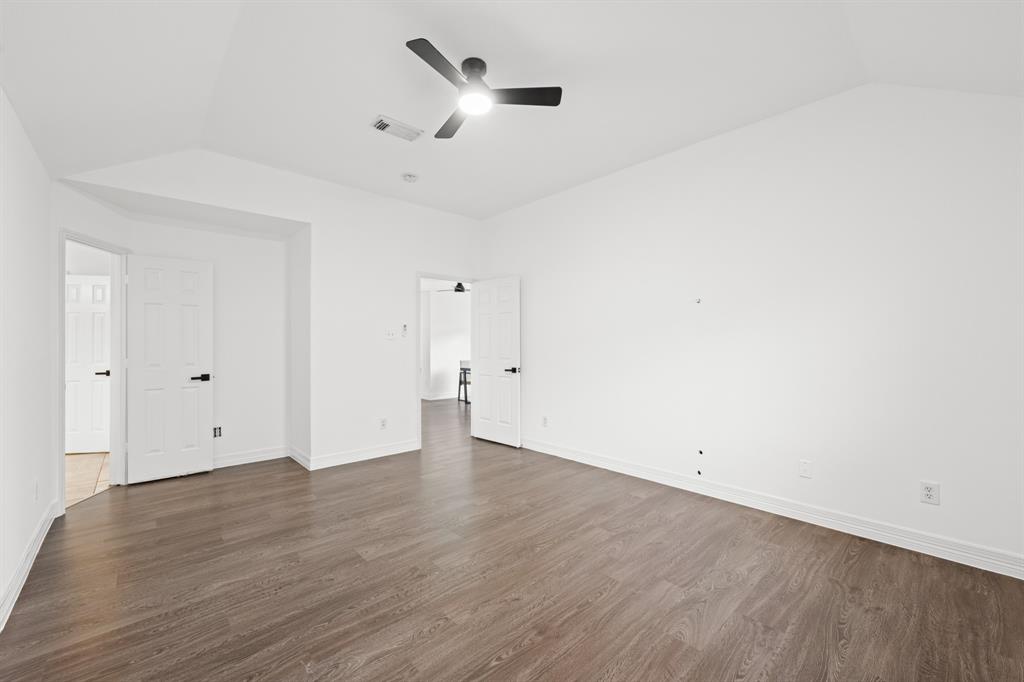 2123 Laurel Oak Drive