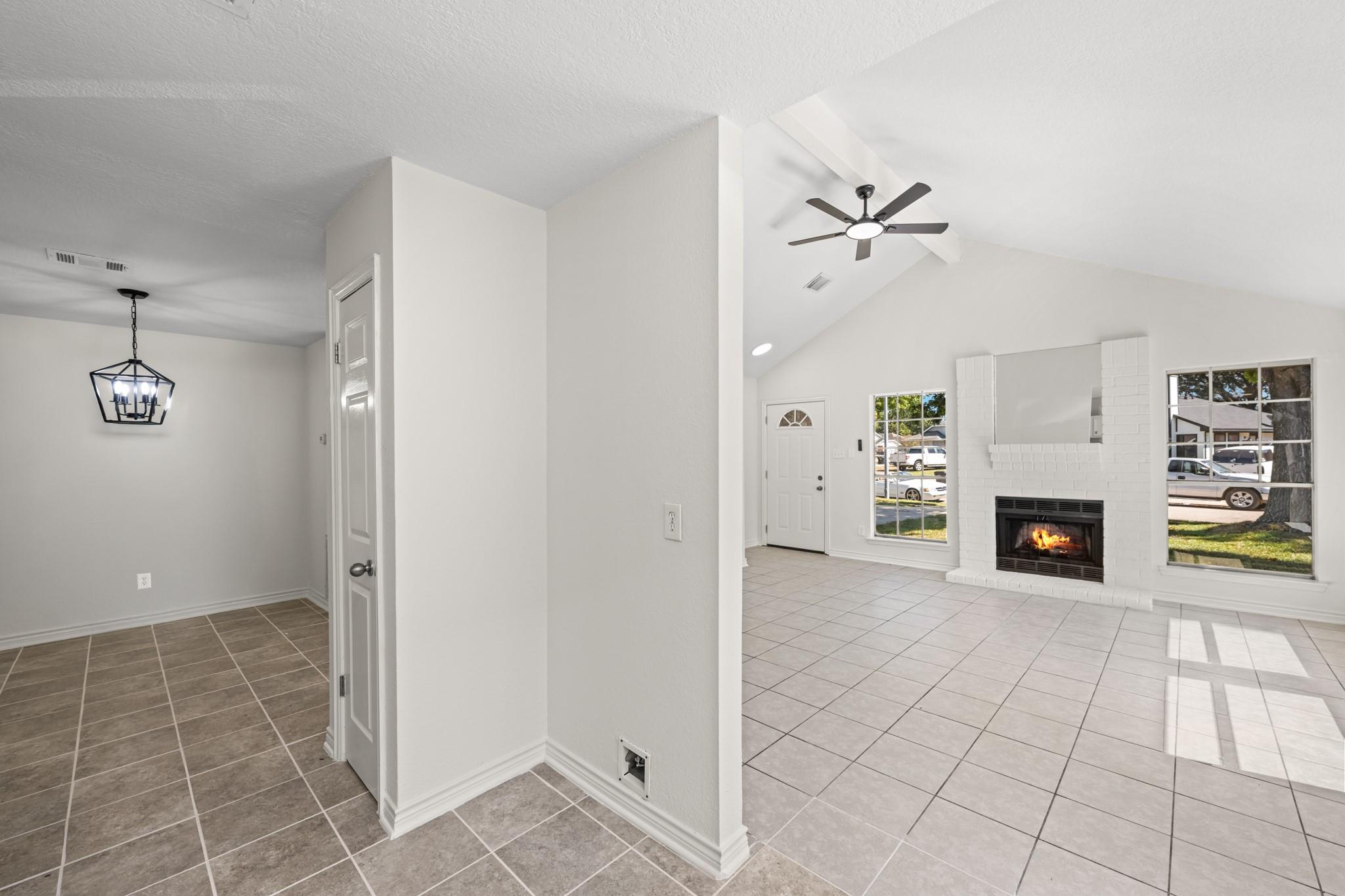 1816 Spruce Drive