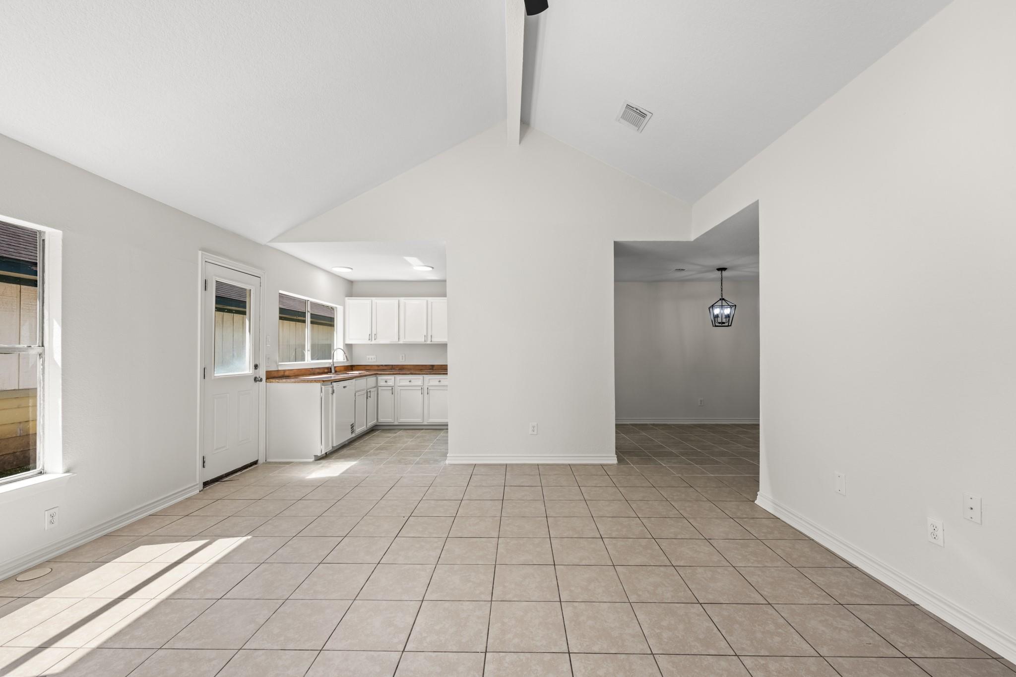 1816 Spruce Drive