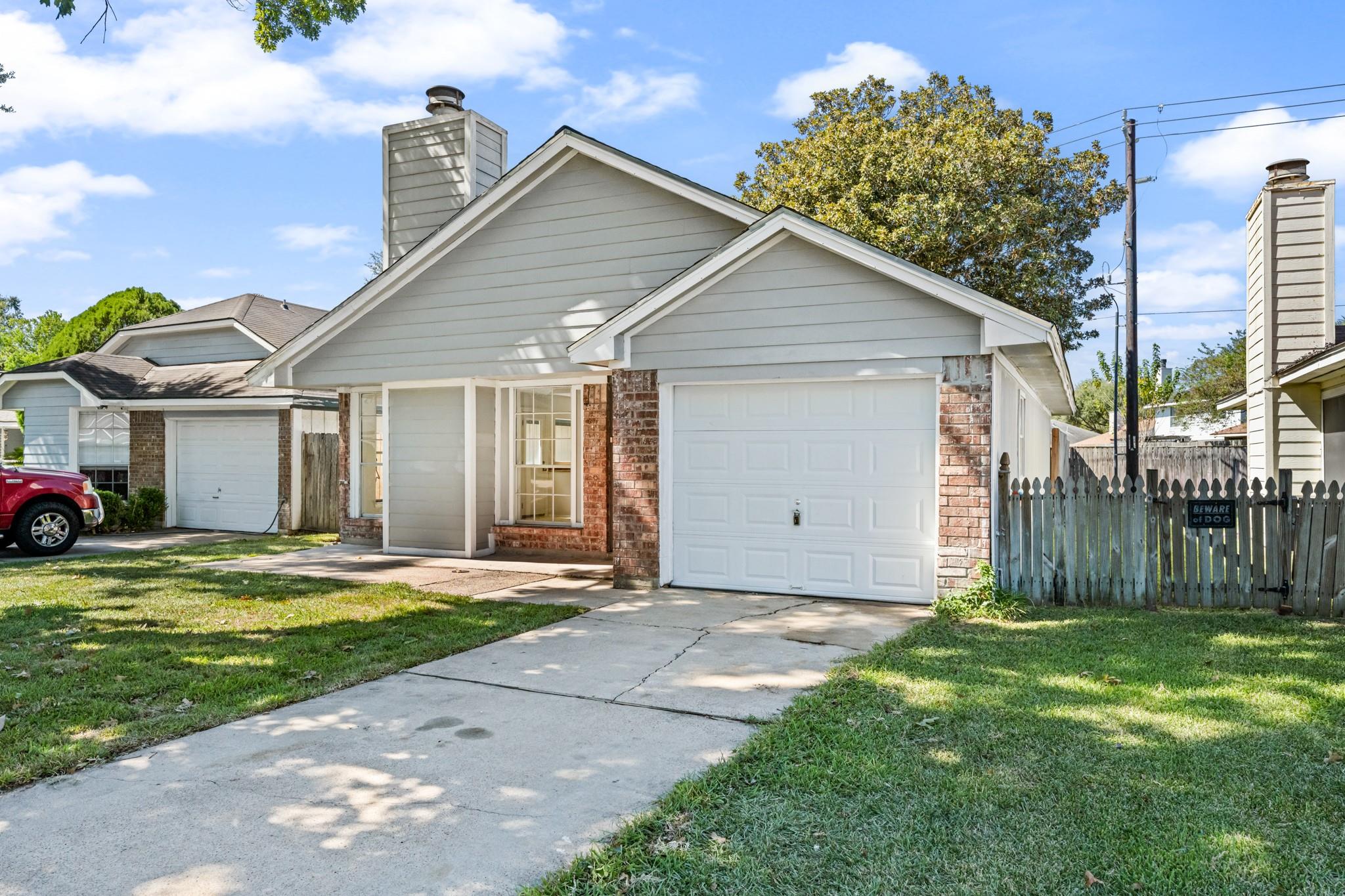 1816 Spruce Drive