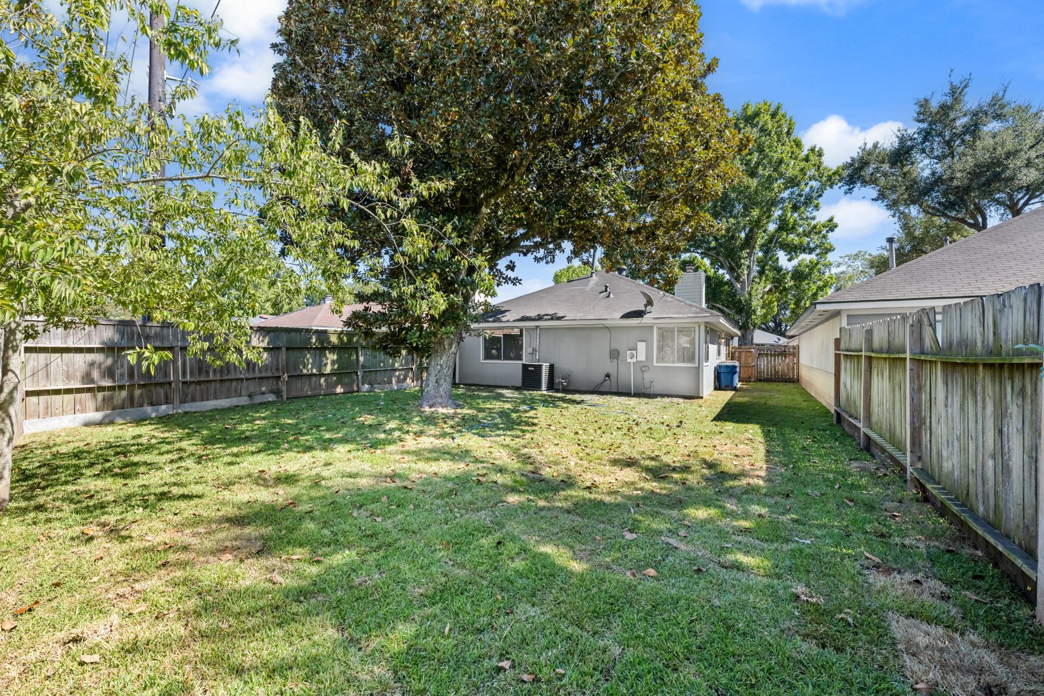 1816 Spruce Drive