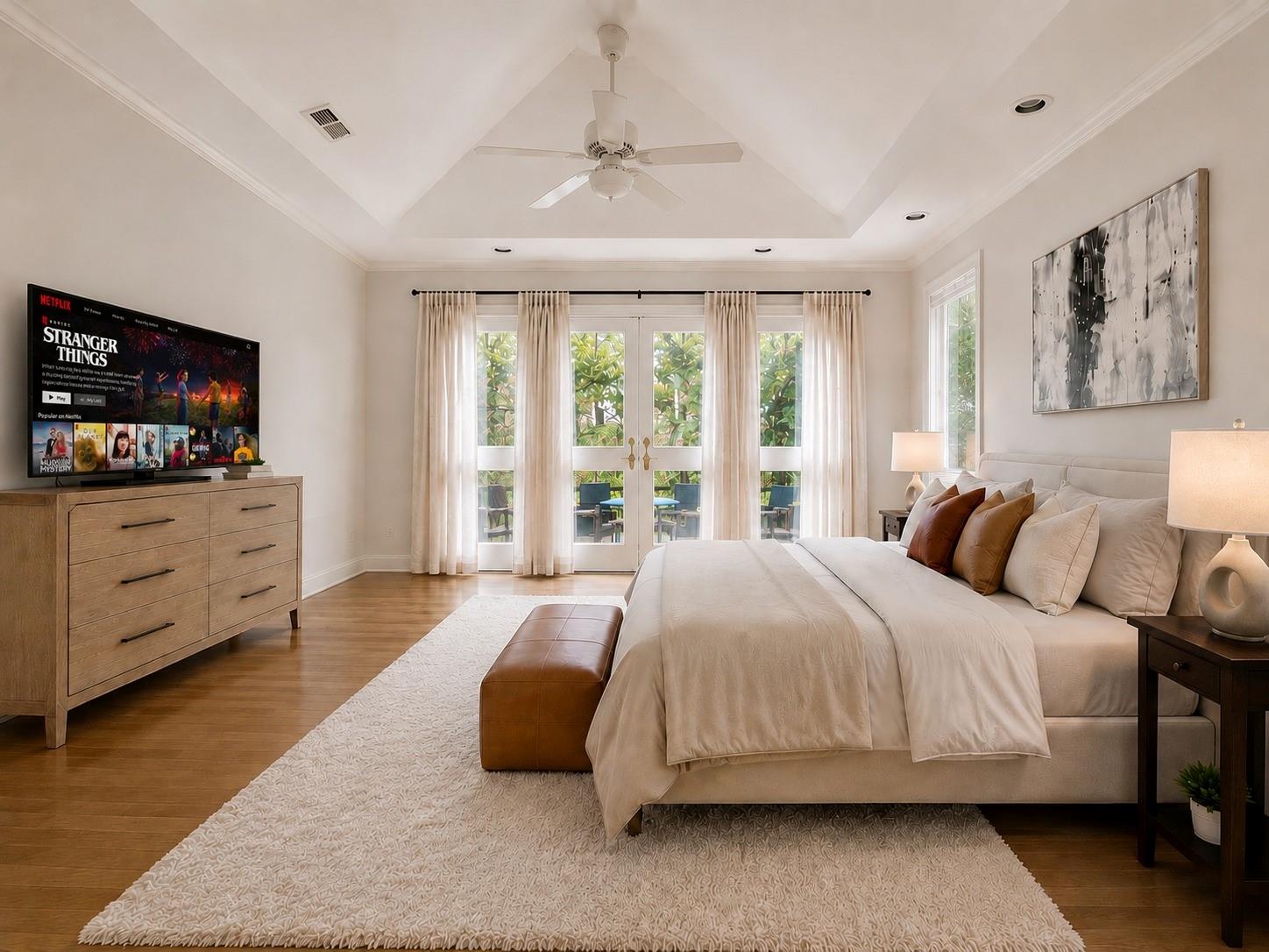 1524 Columbia Street Unit: Main