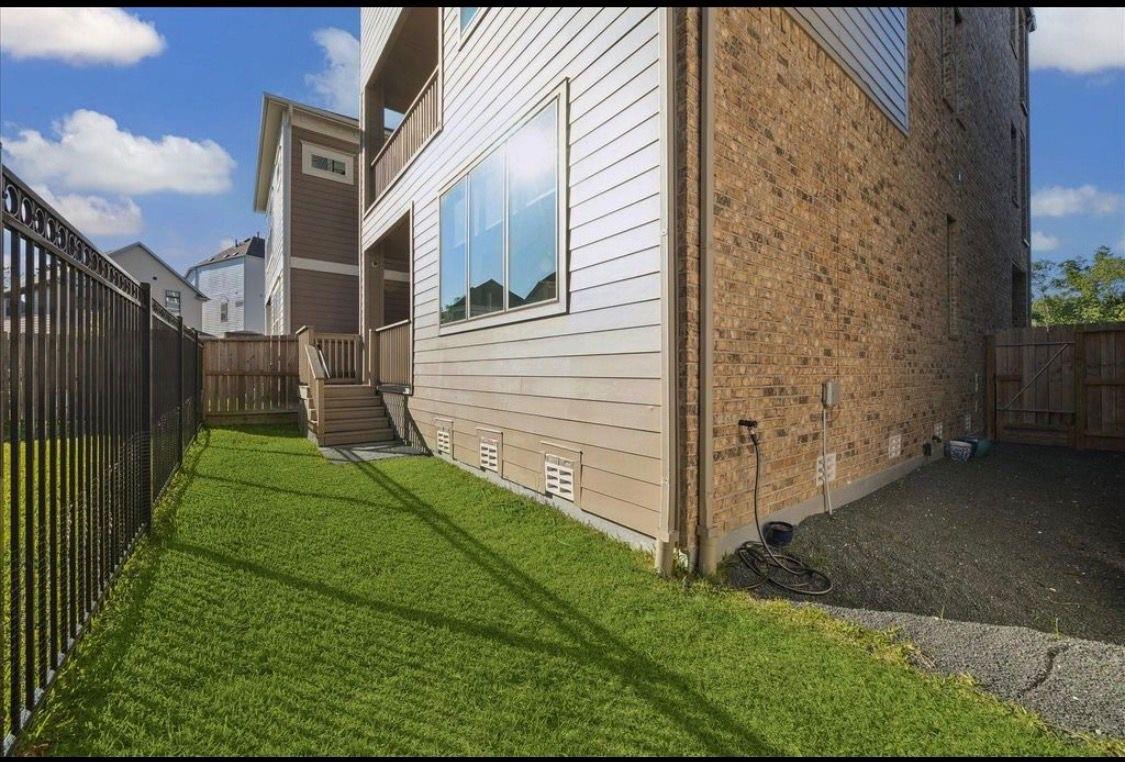 14005 Vista Reserve Place