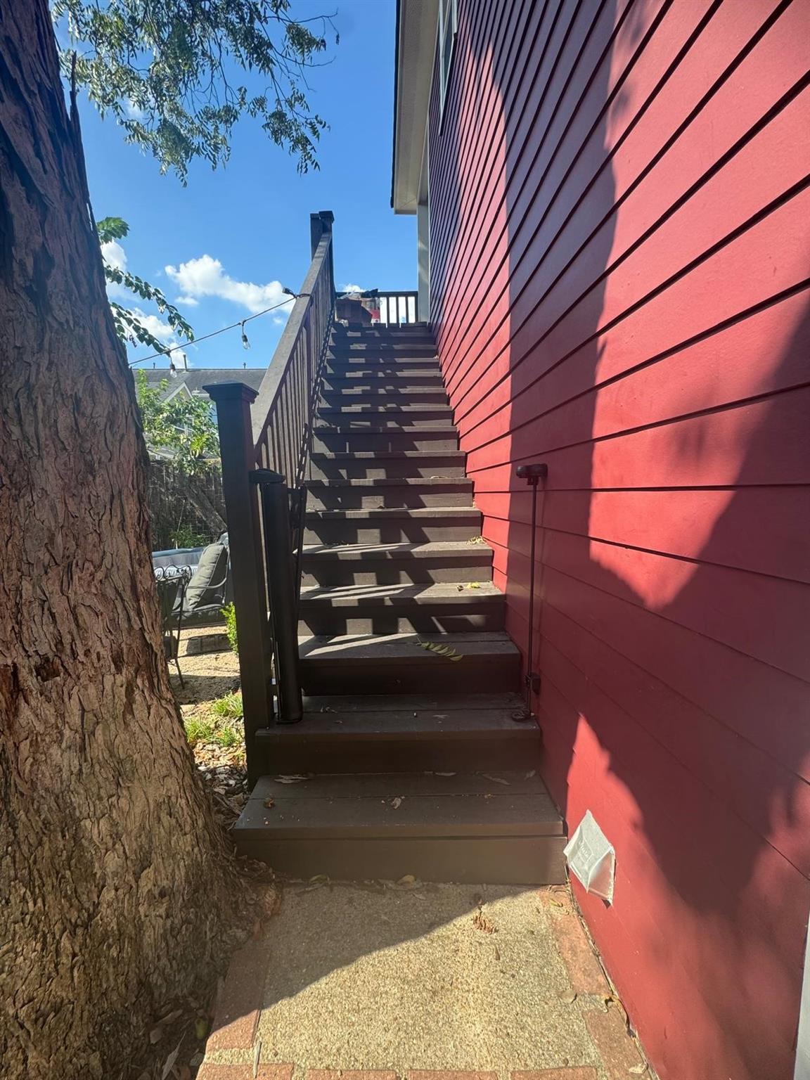 1524 Columbia # A