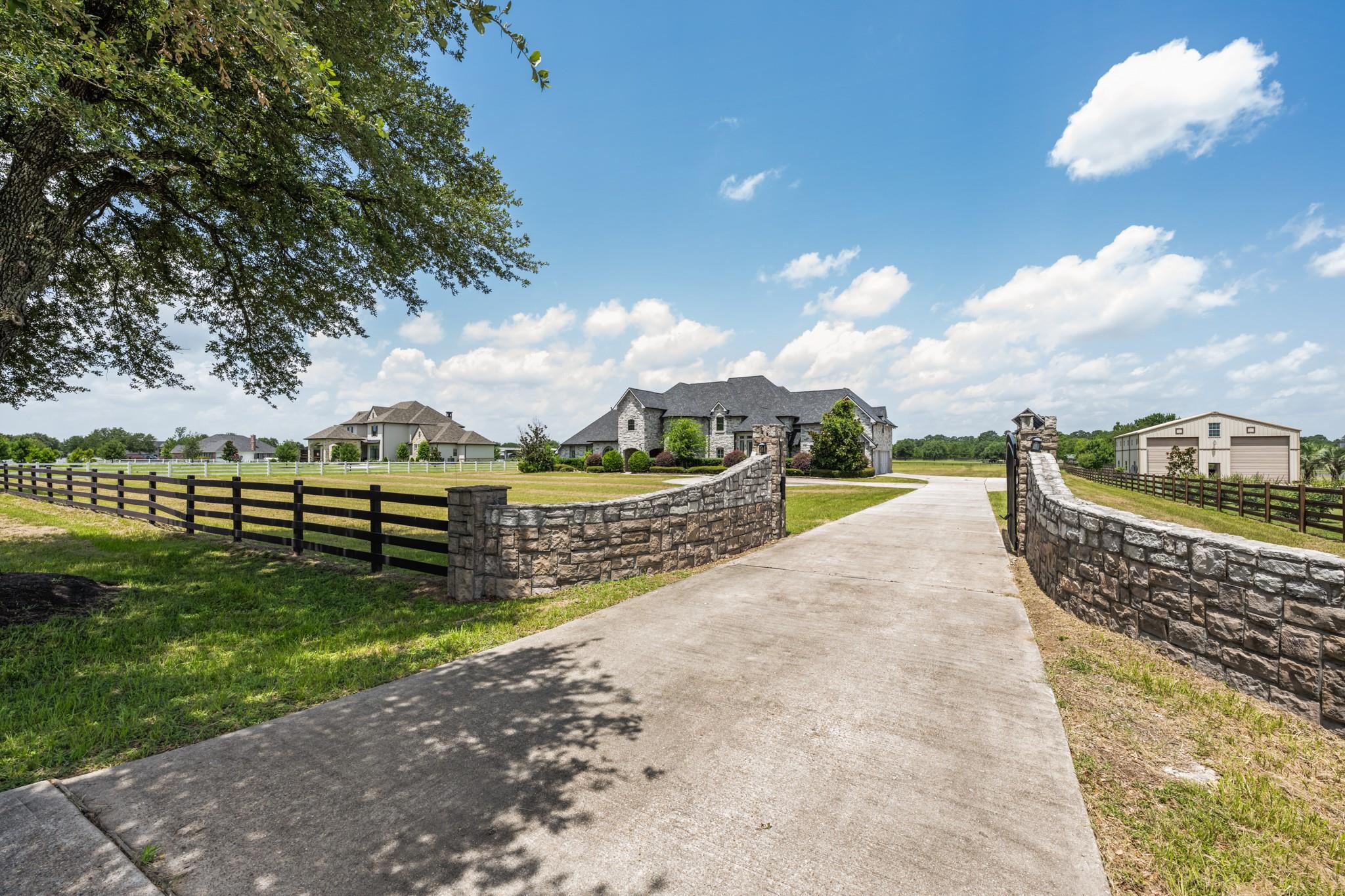 504 High Meadow Ranch Drive