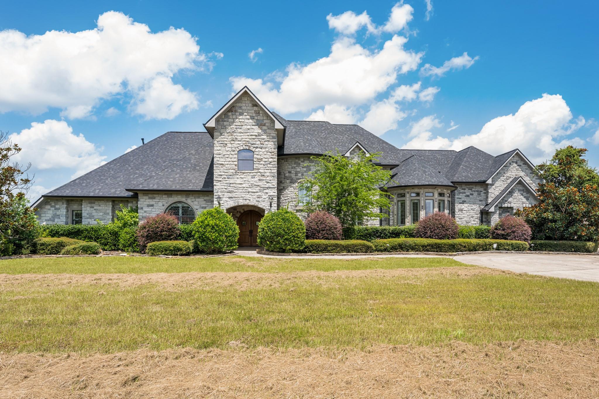 504 High Meadow Ranch Drive
