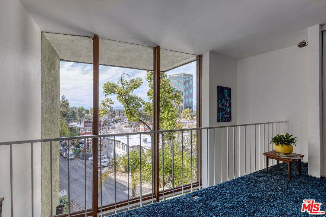 3625 Fredonia Dr Unit: 12