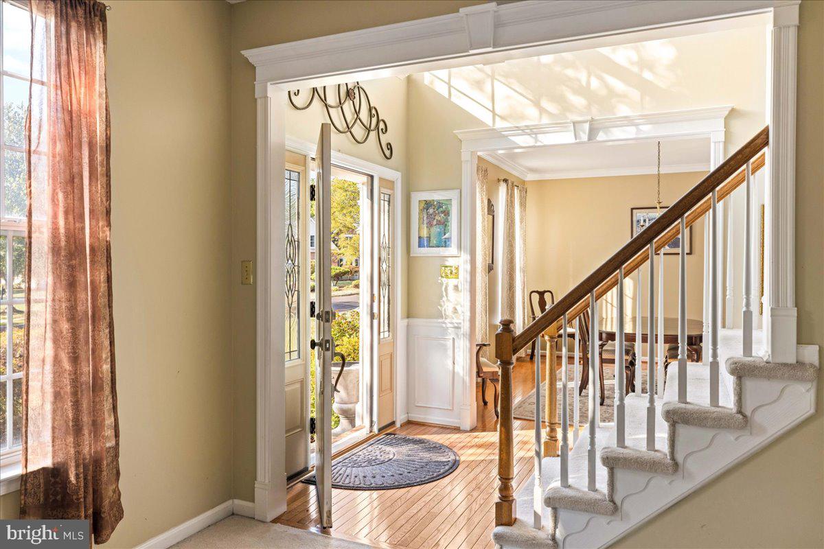 902 Red Coat Farm Dr