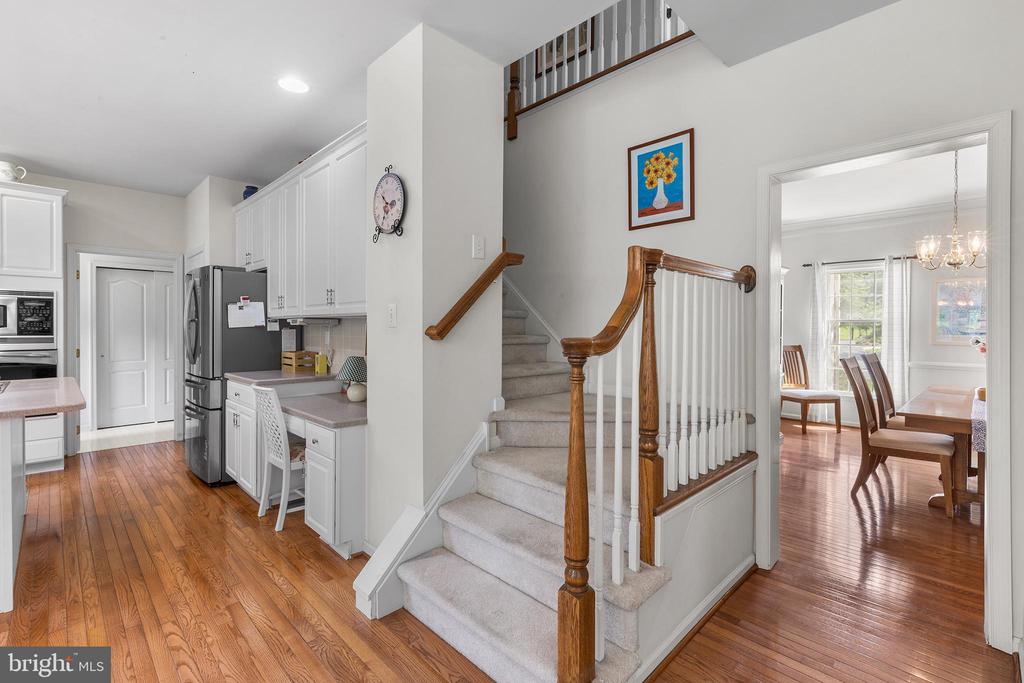 19 SARATOGA COURT
