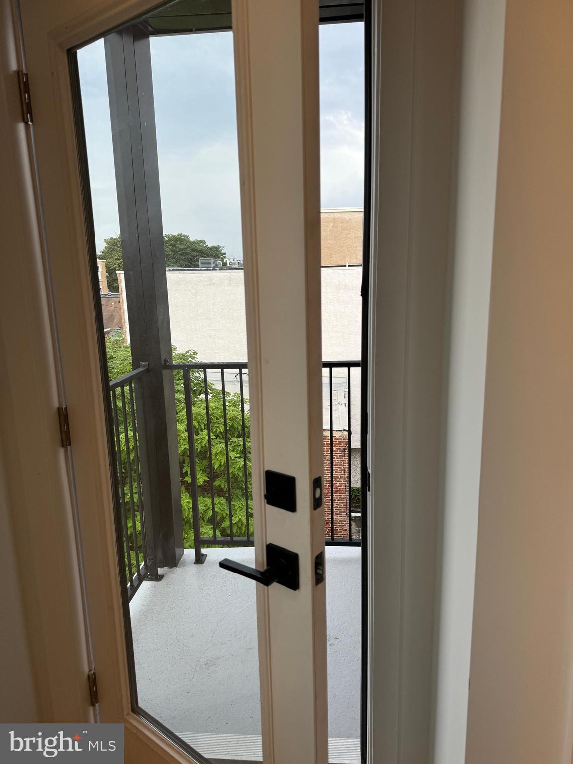 1623 CHRISTIAN ST #PH