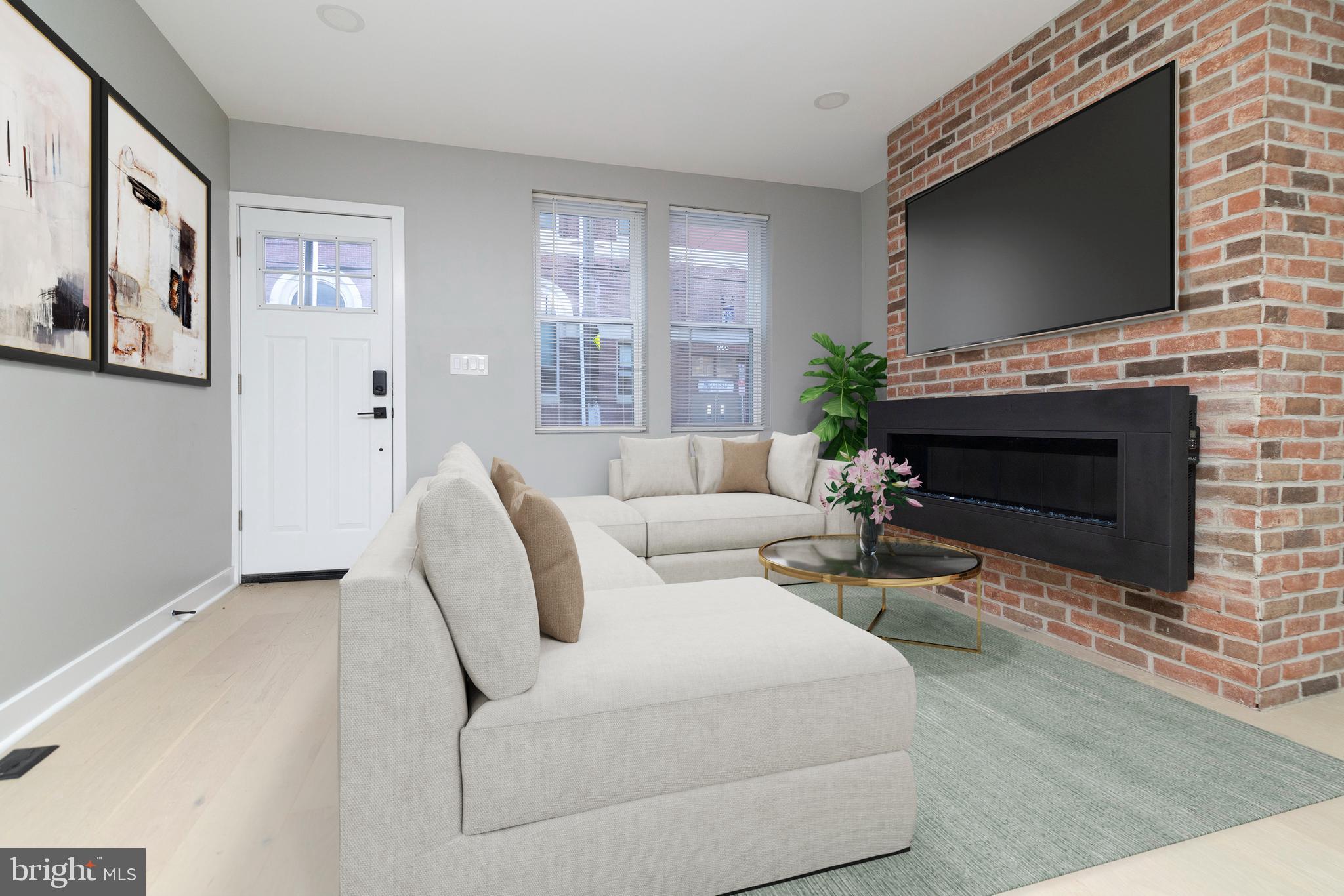 1725 W THOMPSON STREET