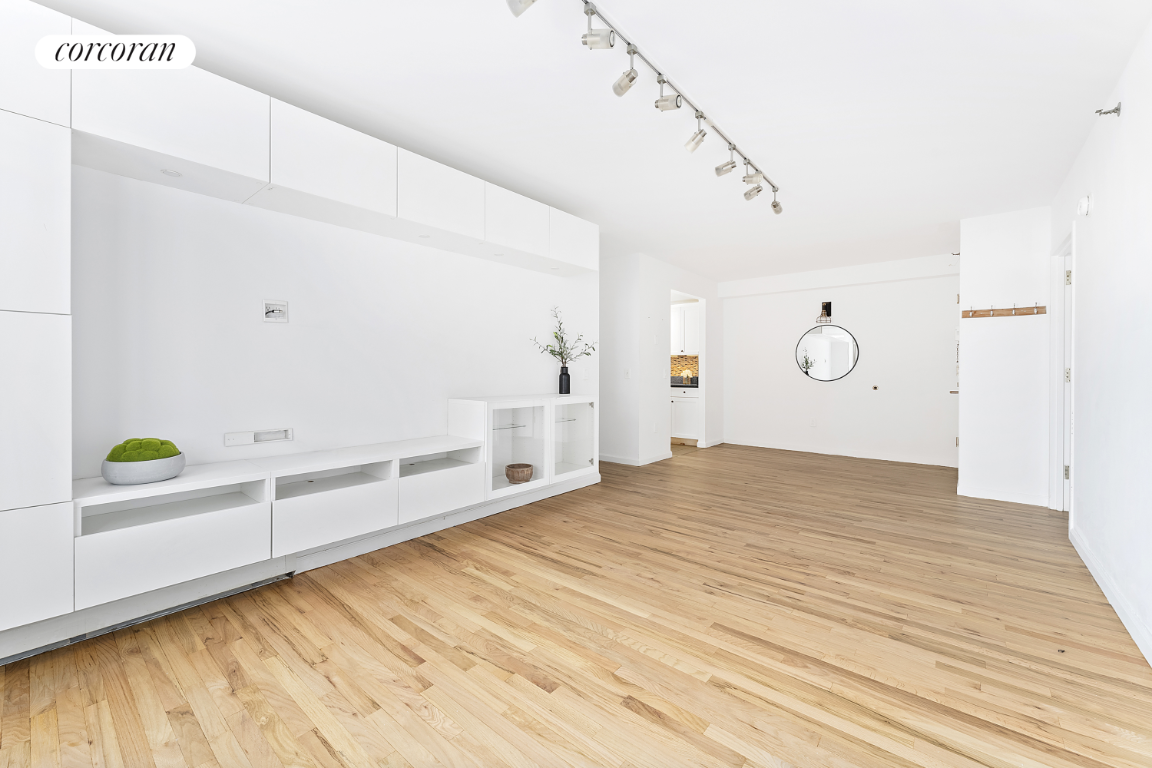 1831 MADISON Avenue 6M