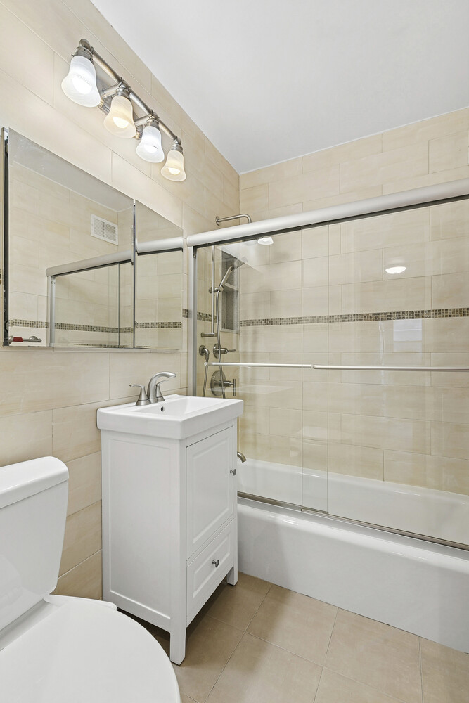 118 E 60TH Street 8CD
