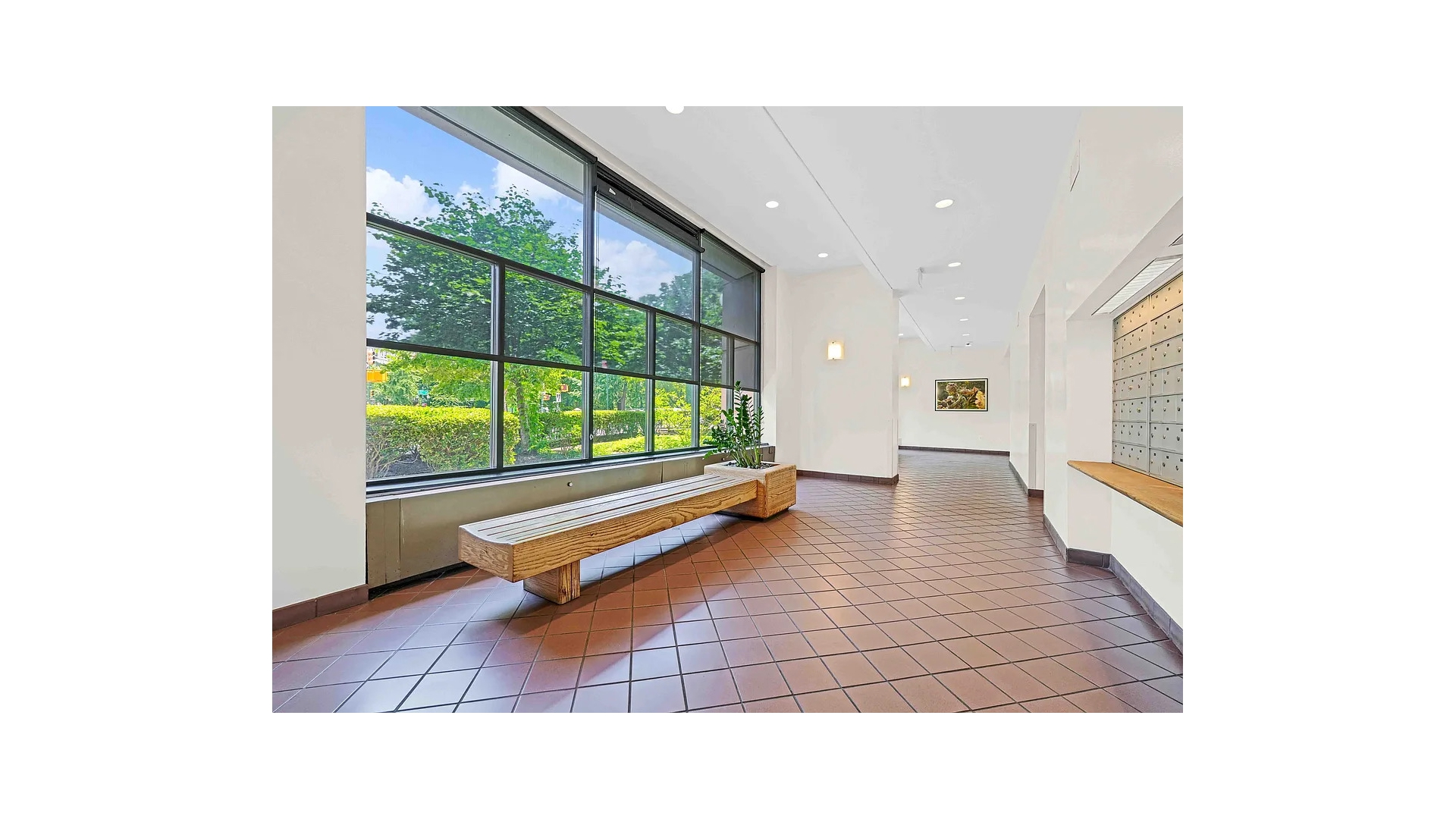 300 W 110TH Street 19J