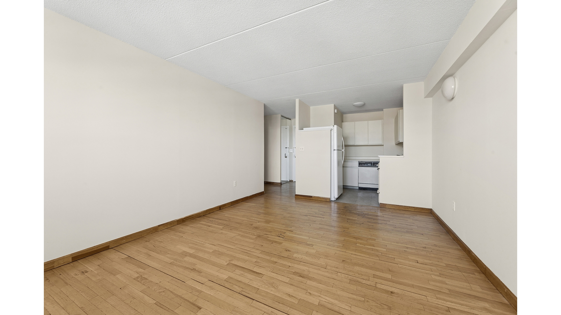 300 W 110TH Street 19J