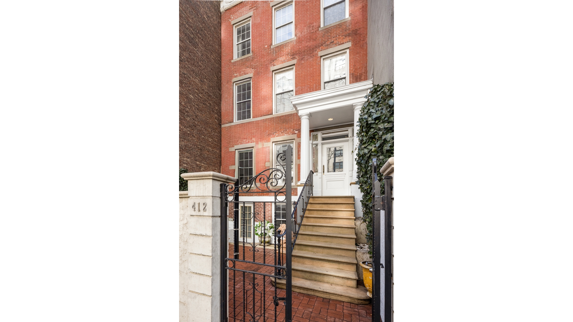 412 E 89TH Street