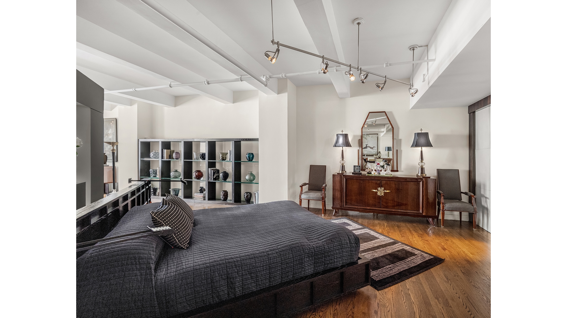 74 5TH Avenue 4A