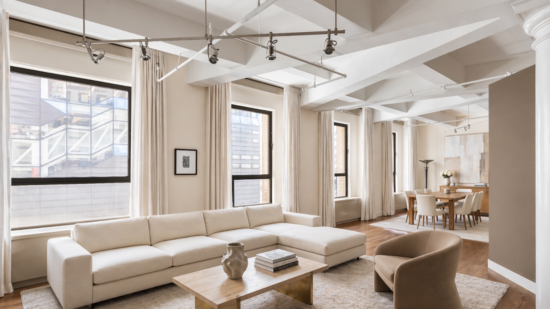 74 5TH Avenue 4A