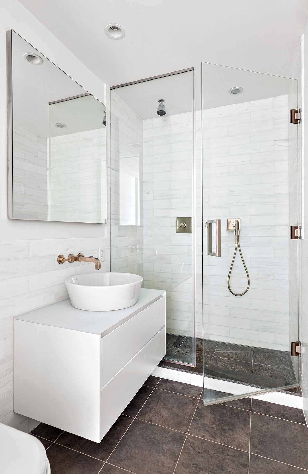 250 BOWERY Unit: PHD