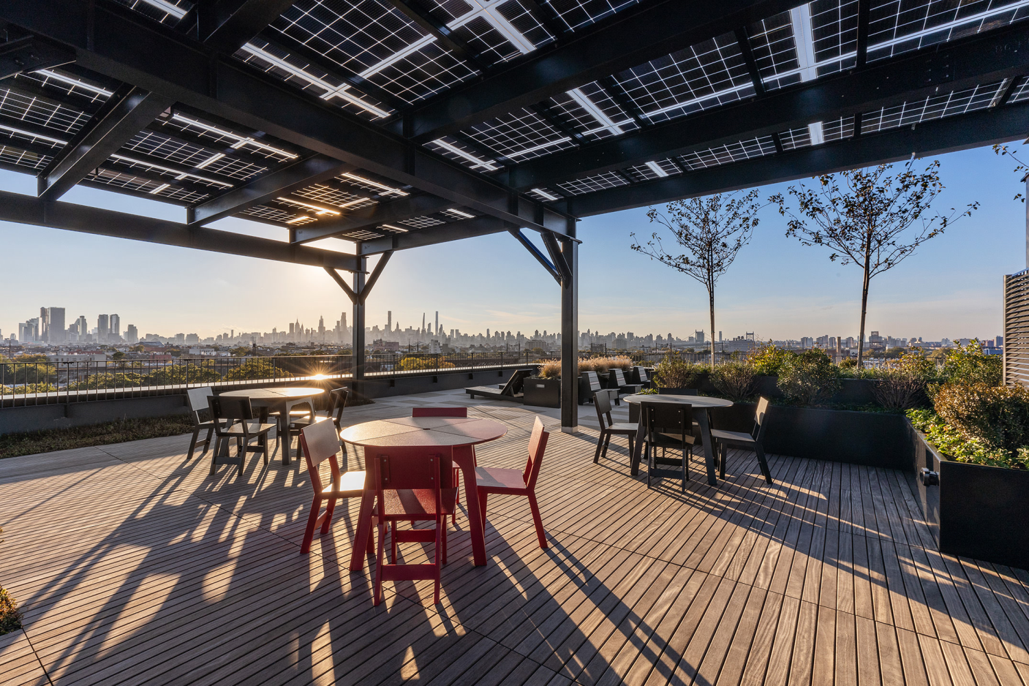 22-54 46th St 702