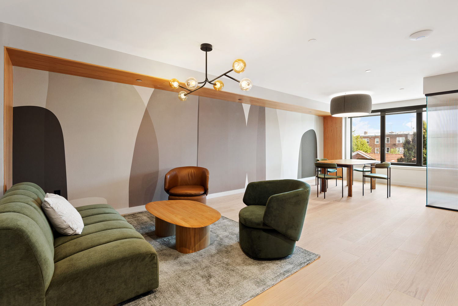 22-54 46th St 702