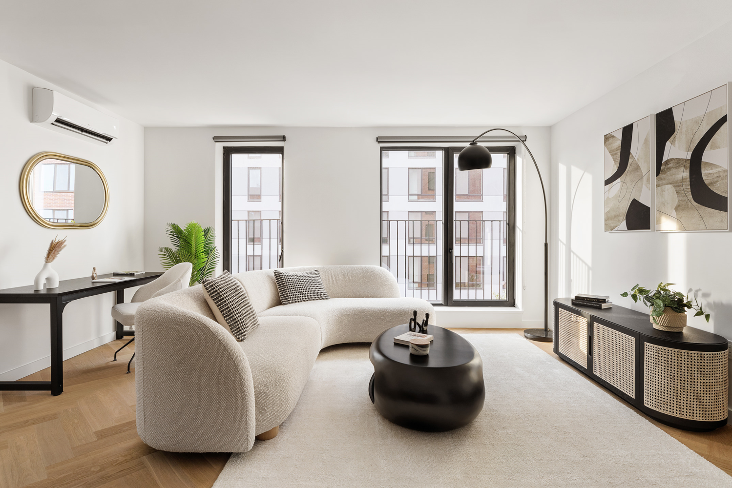 22-54 46th St 702
