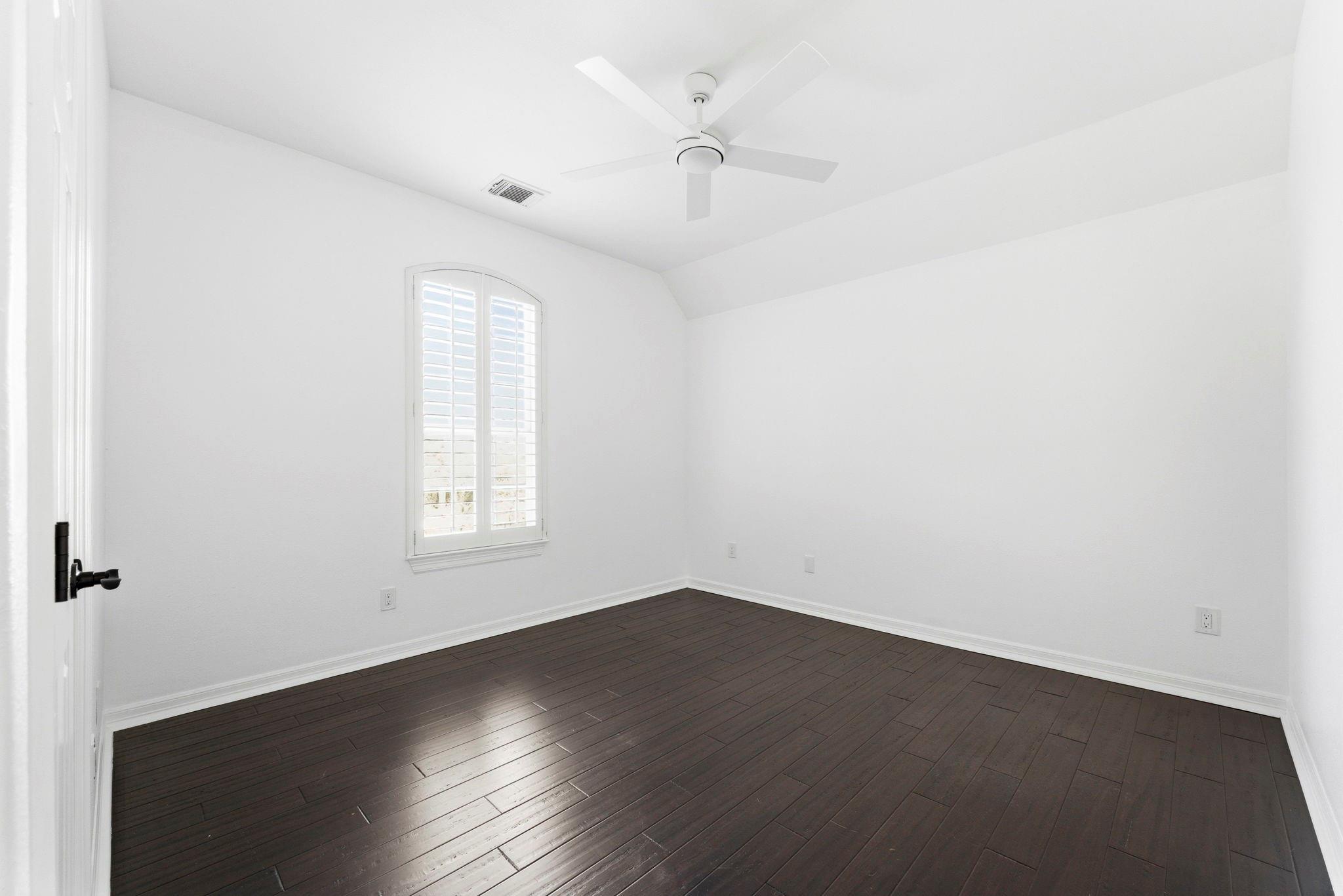 3 Graylin Woods Place