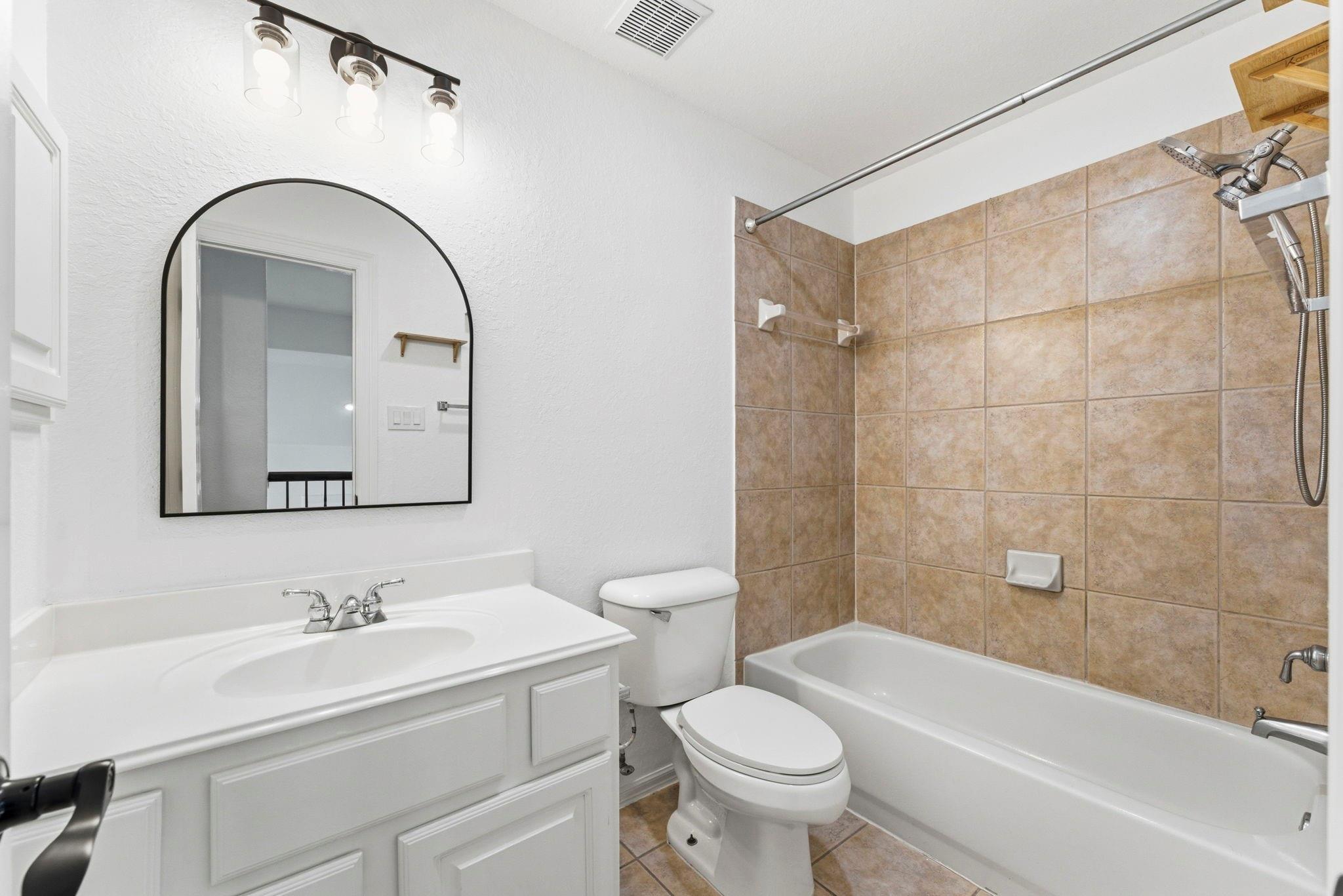 3 Graylin Woods Place