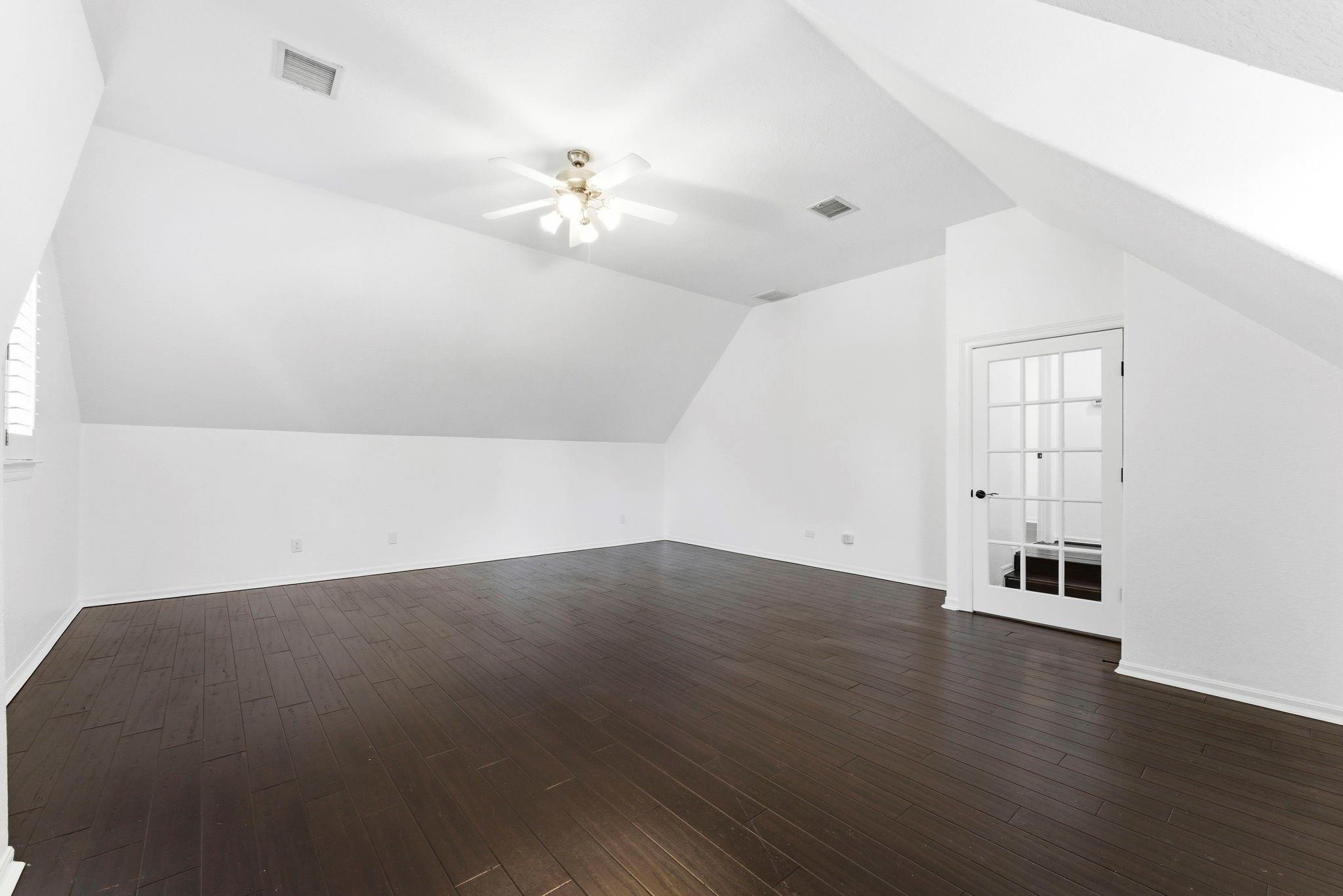 3 Graylin Woods Place