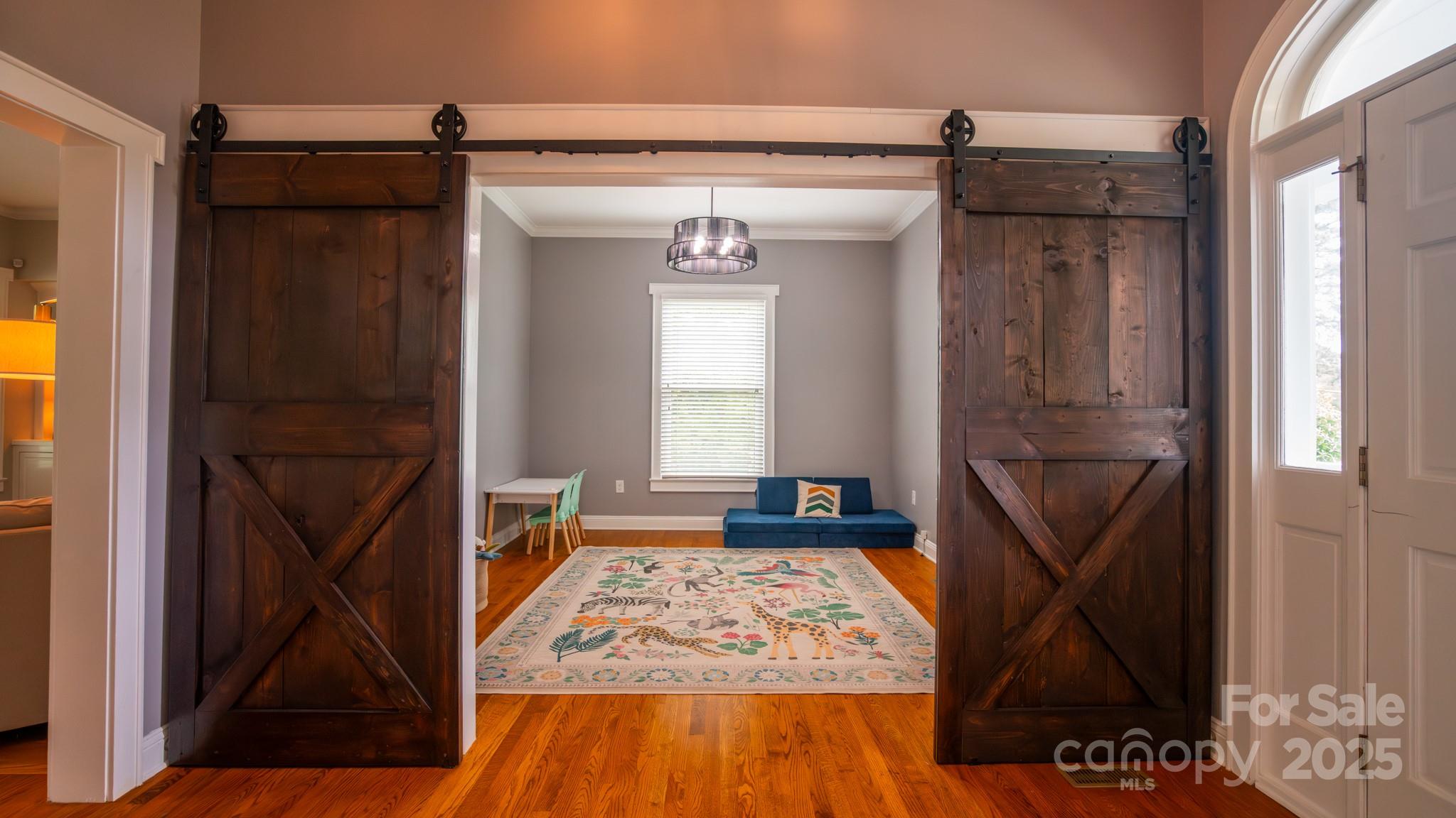 19523 Sunnypoint Court