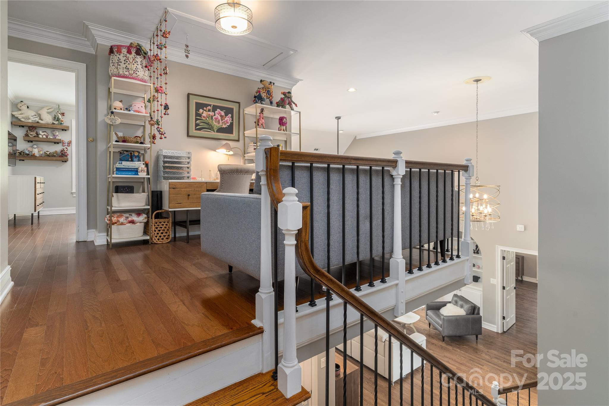 7600 Dunsmuir Court