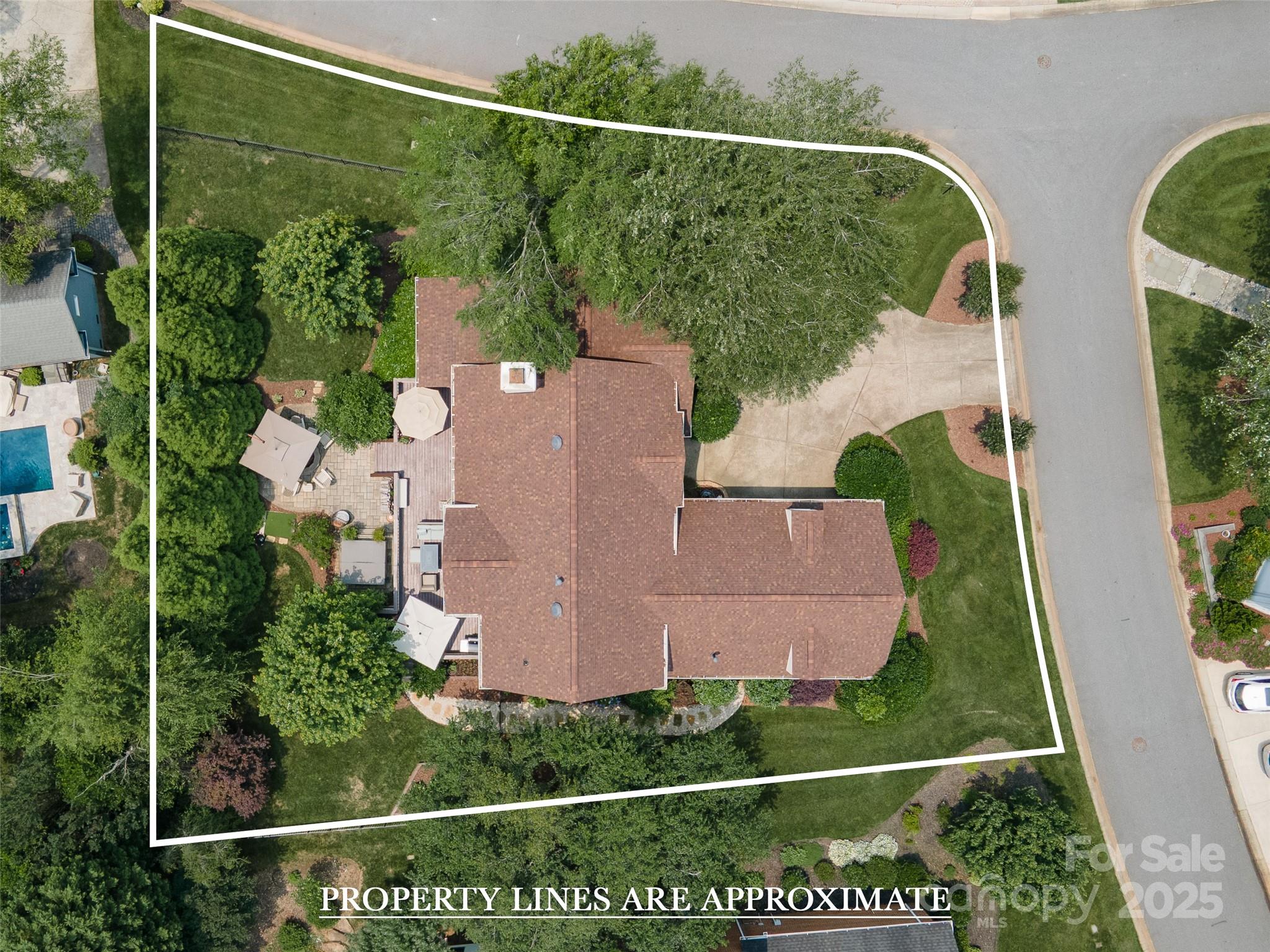 7600 Dunsmuir Court