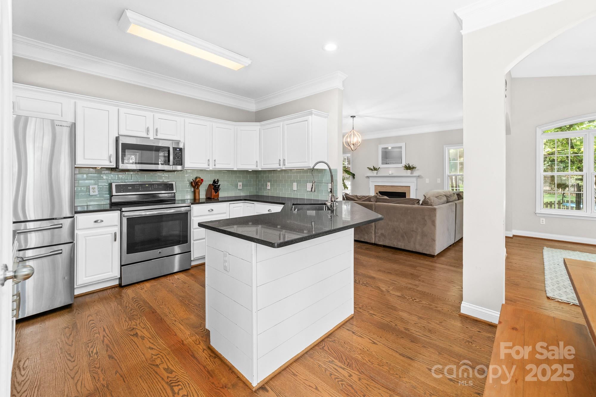 20305 Queensdale Drive