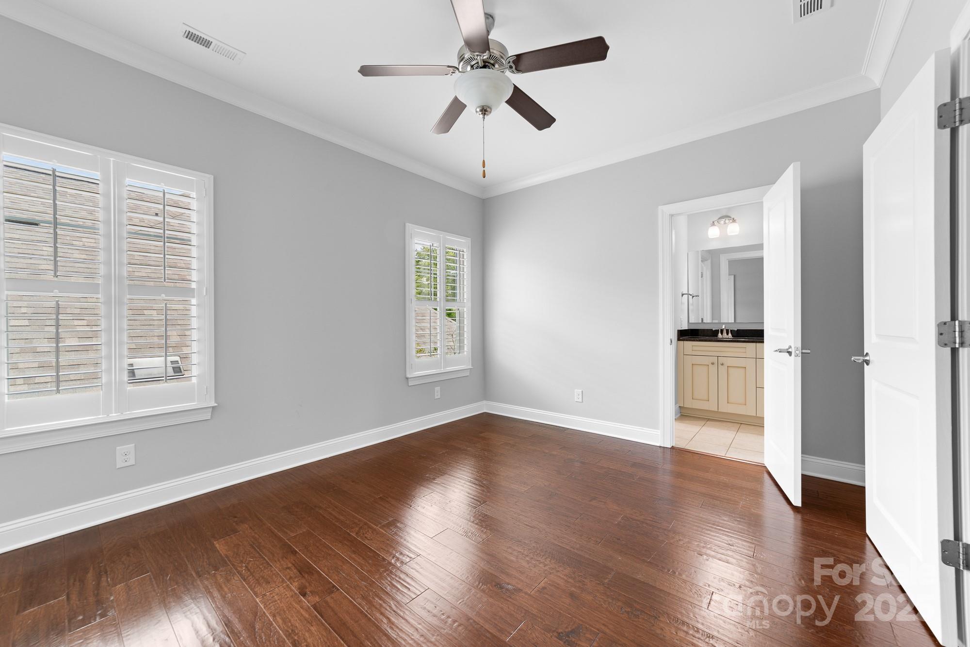 15905 Robbins Green Drive