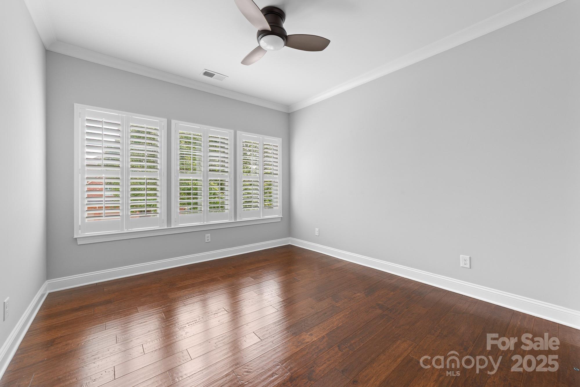 15905 Robbins Green Drive