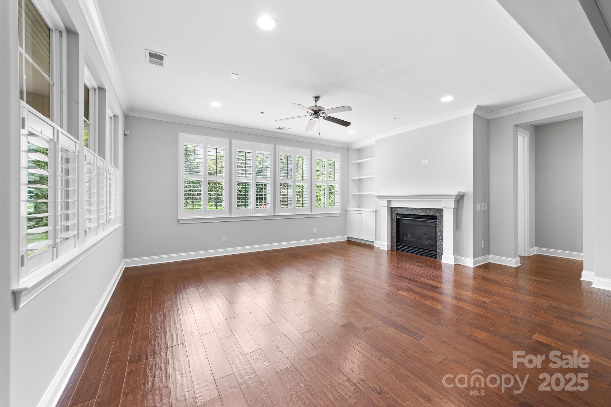 15905 Robbins Green Drive