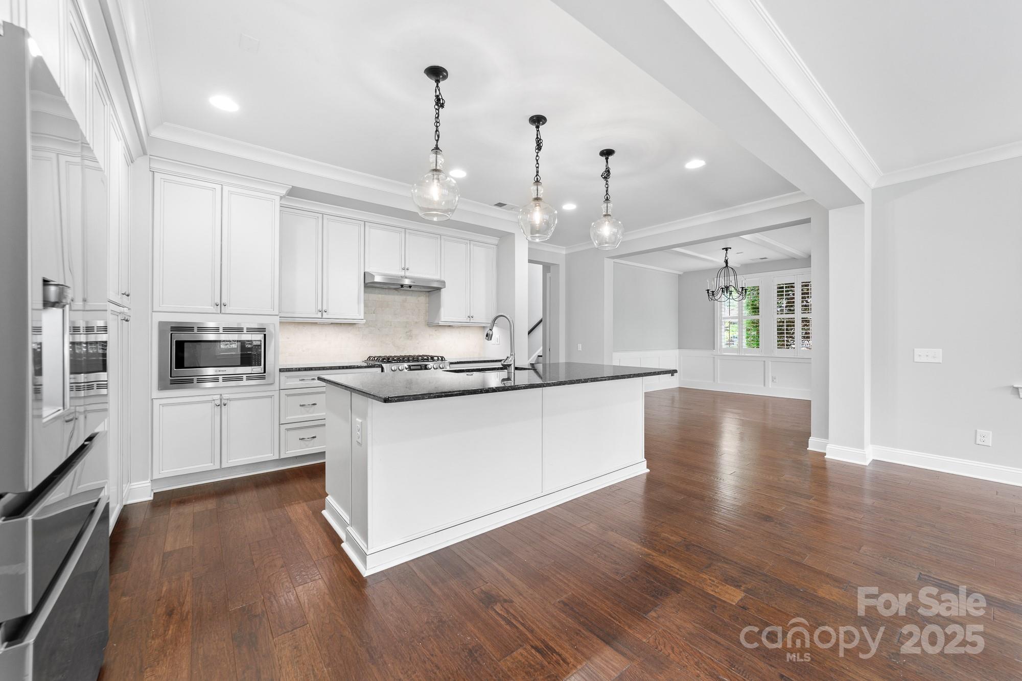 15905 Robbins Green Drive